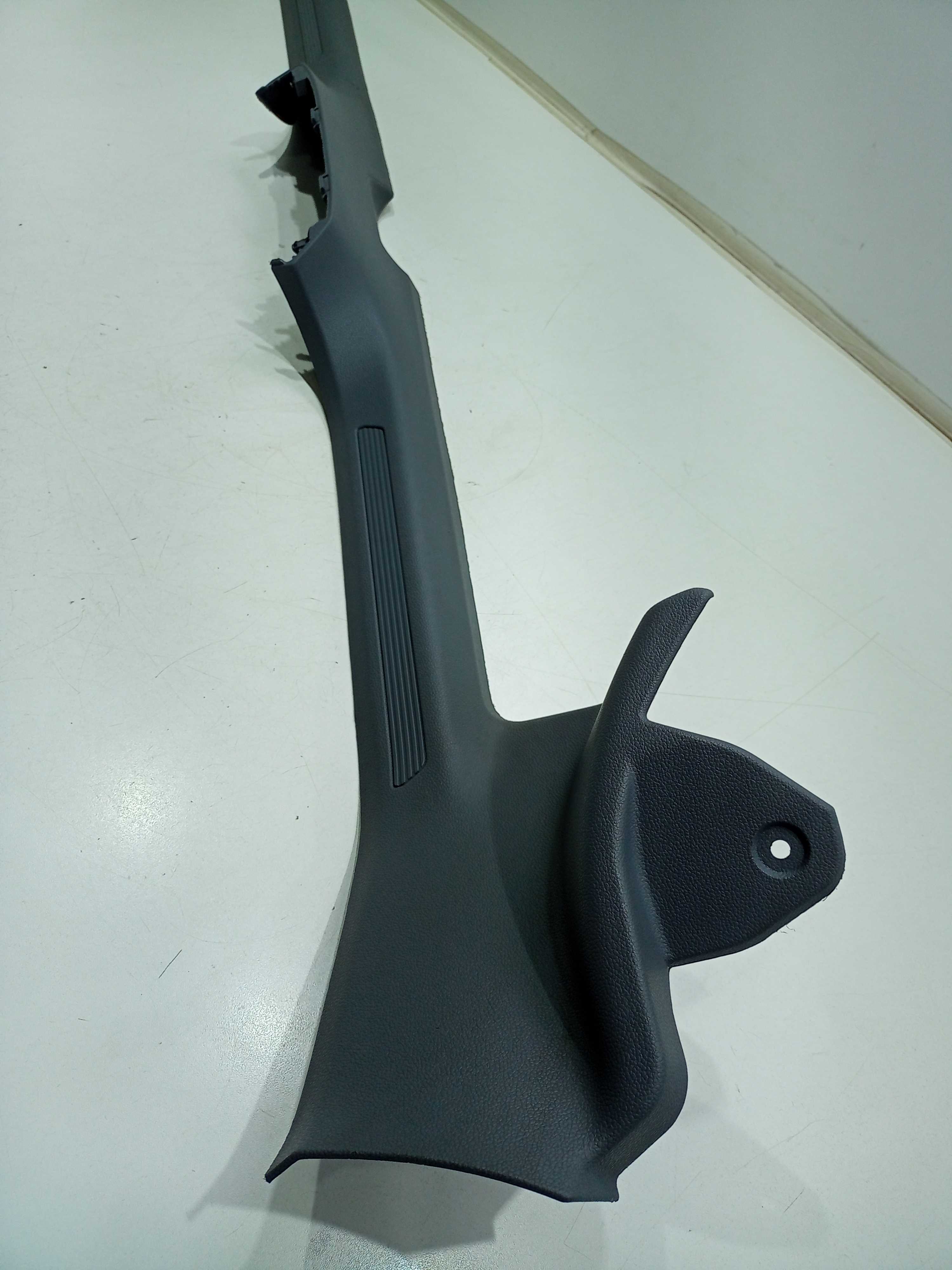 Soleira Interna  Lado Esquerdo Volkswagen T-cross 2020 2