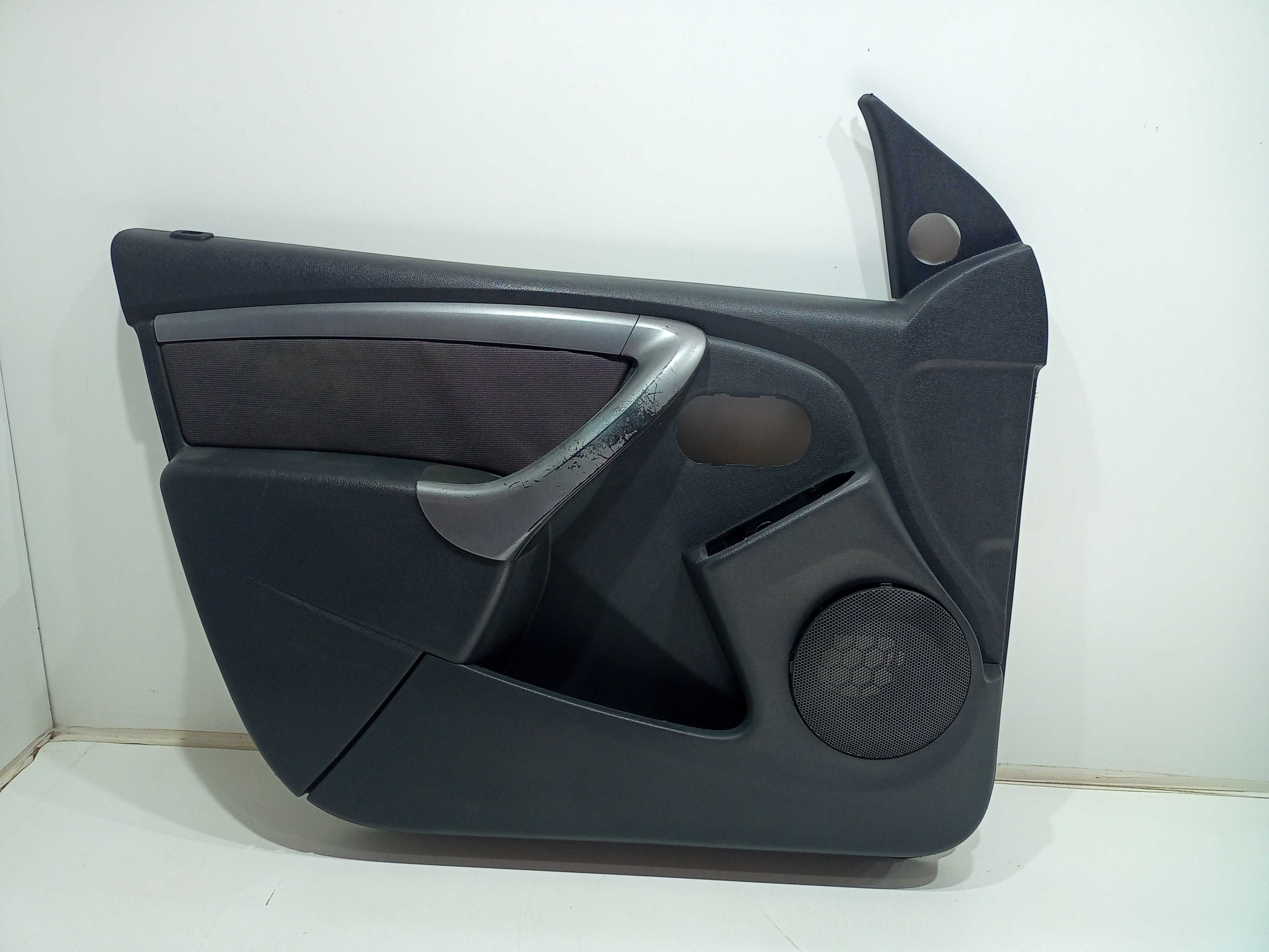 Forro De Porta Dianteiro Lado Esquerdo Renault Sandero 2013 3
