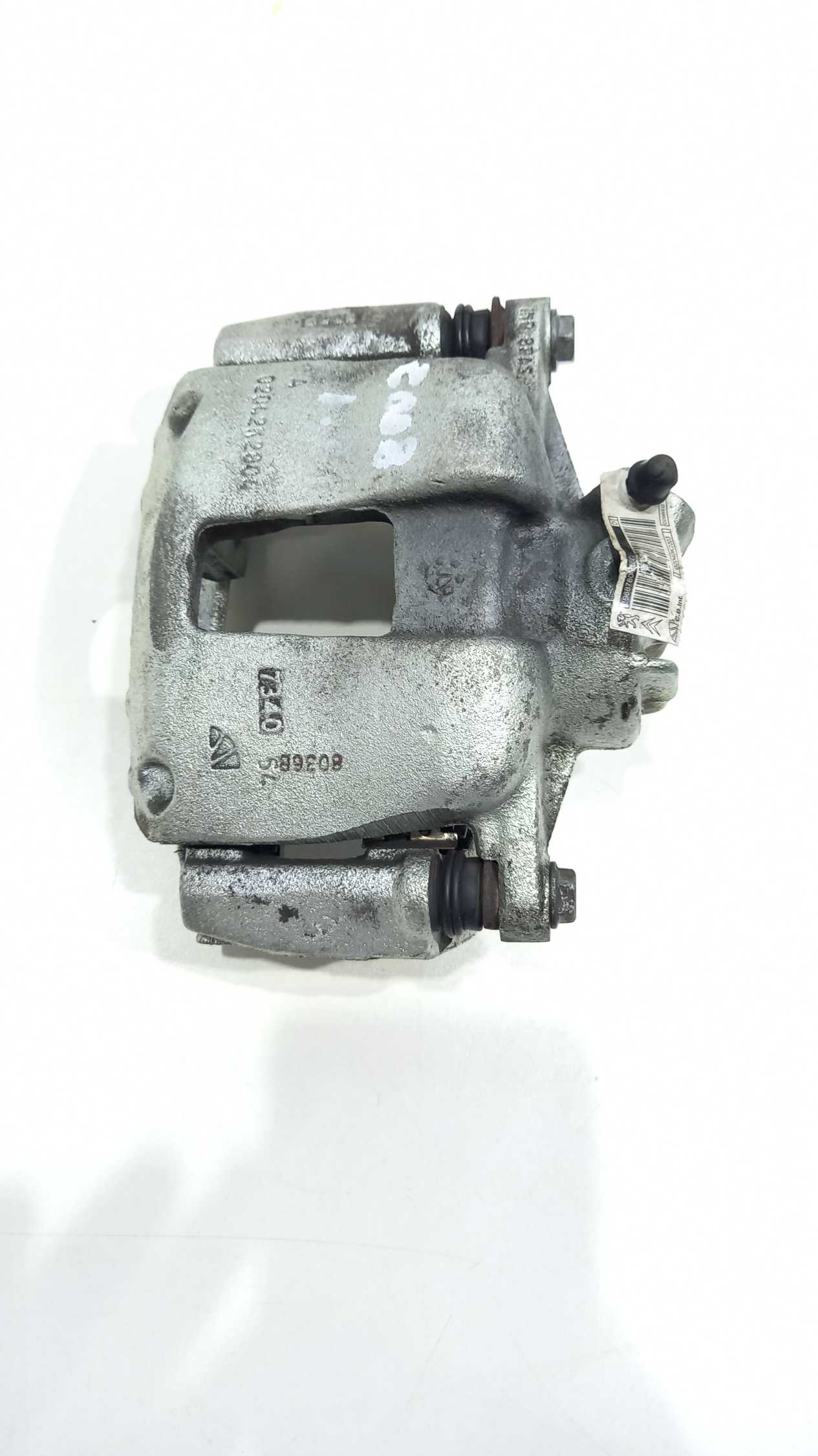 Pinça Dianteira Direita Peugeot 2008 1.6 Automática 2018 1