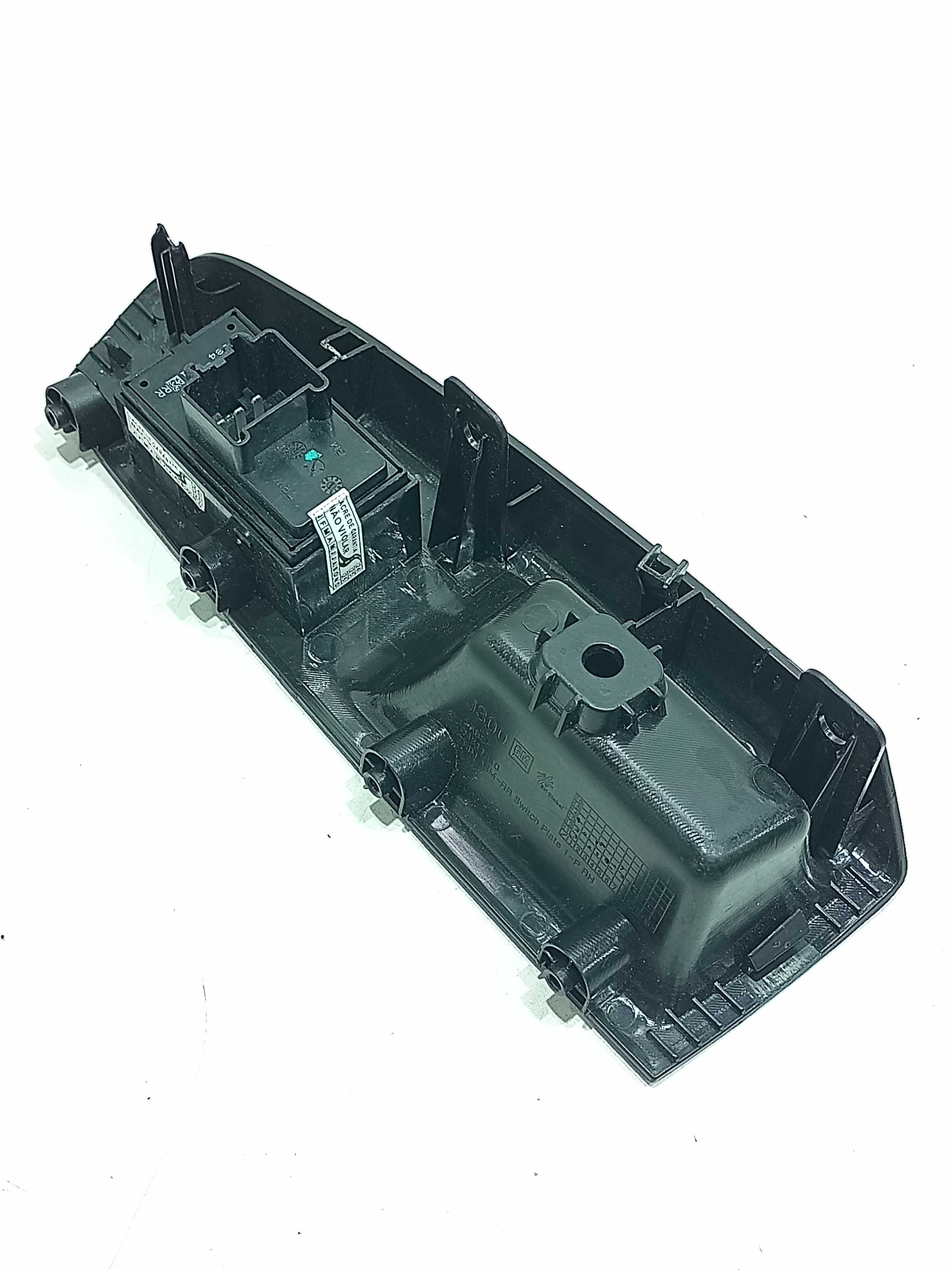 Moldura E Botão Tras Dir Vidro Elétrico Cruze 2012 4