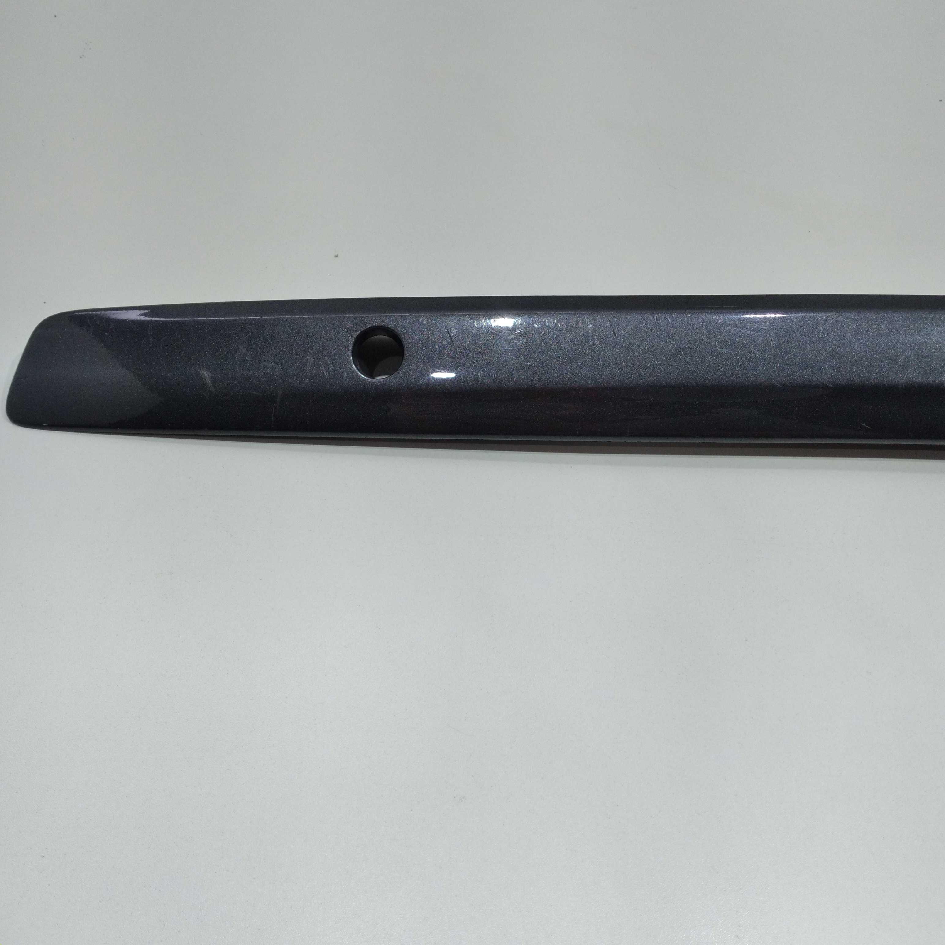 Moldura Da Tampa Traseira Corolla 2009 À  2012 3
