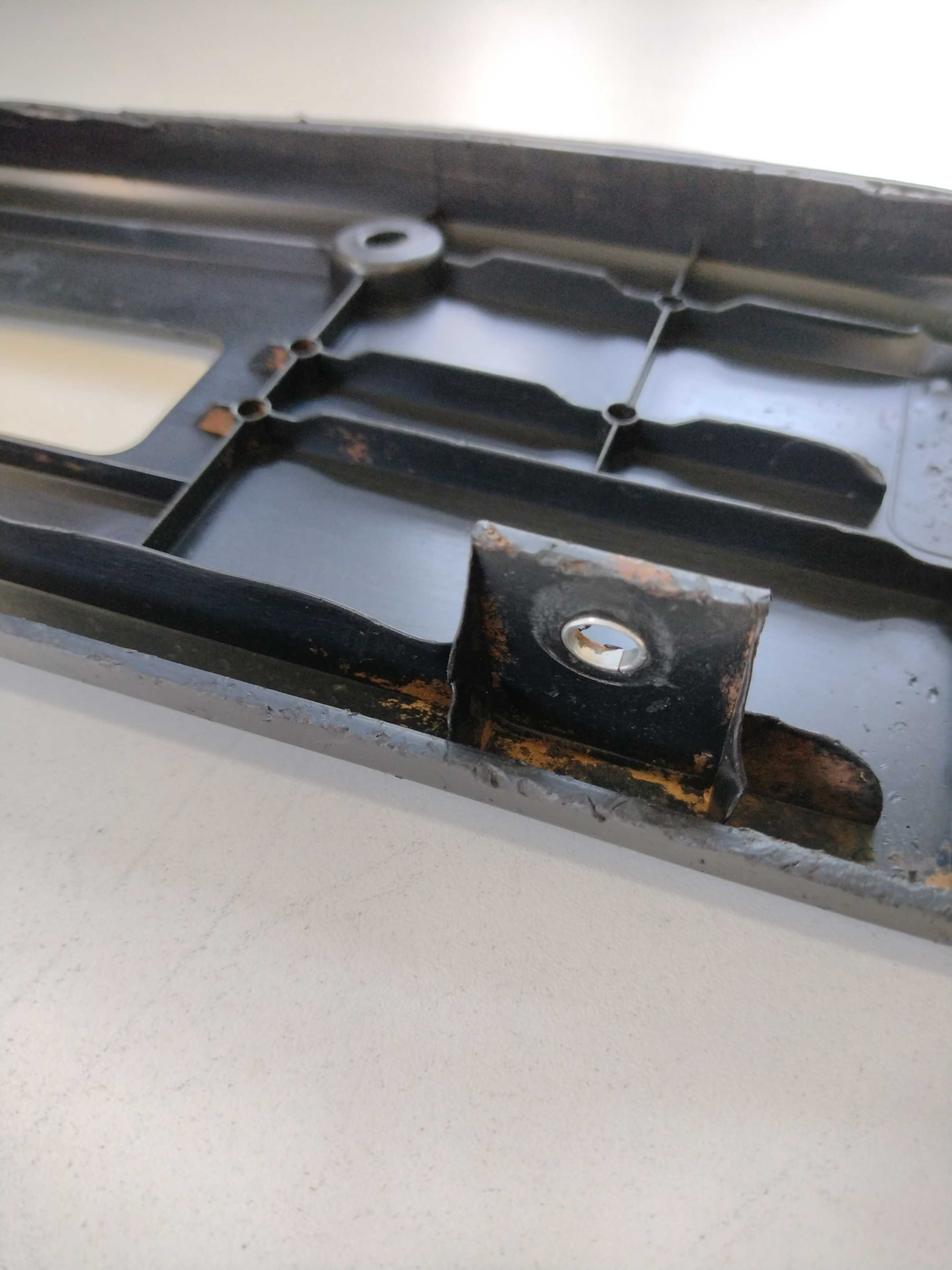 Suporte Moldura Placa Traseira Strada Hw 2018 100201903 7