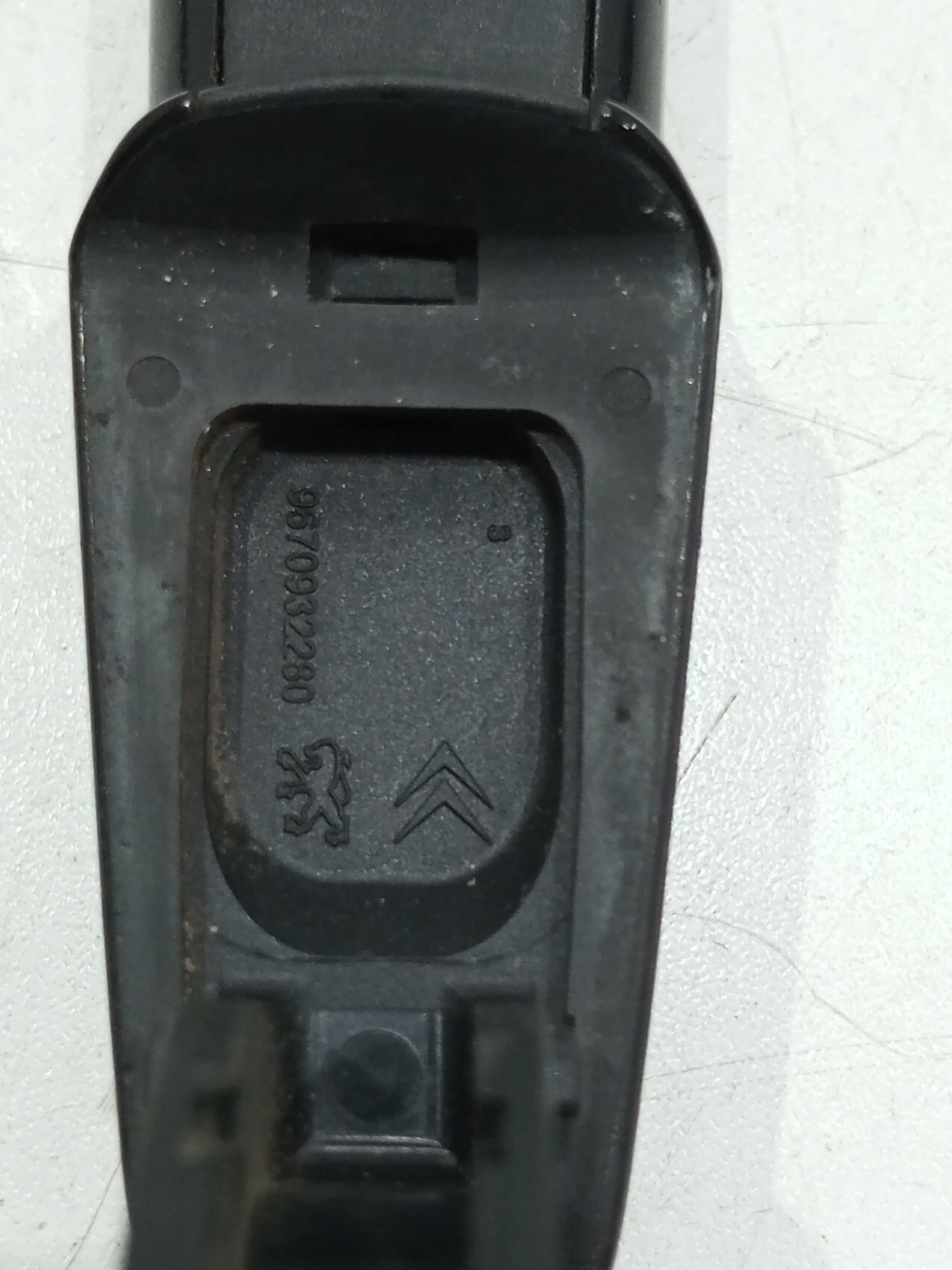 Maçaneta Externa Porta Dianteira Esq. Peugeot 308 2013 3