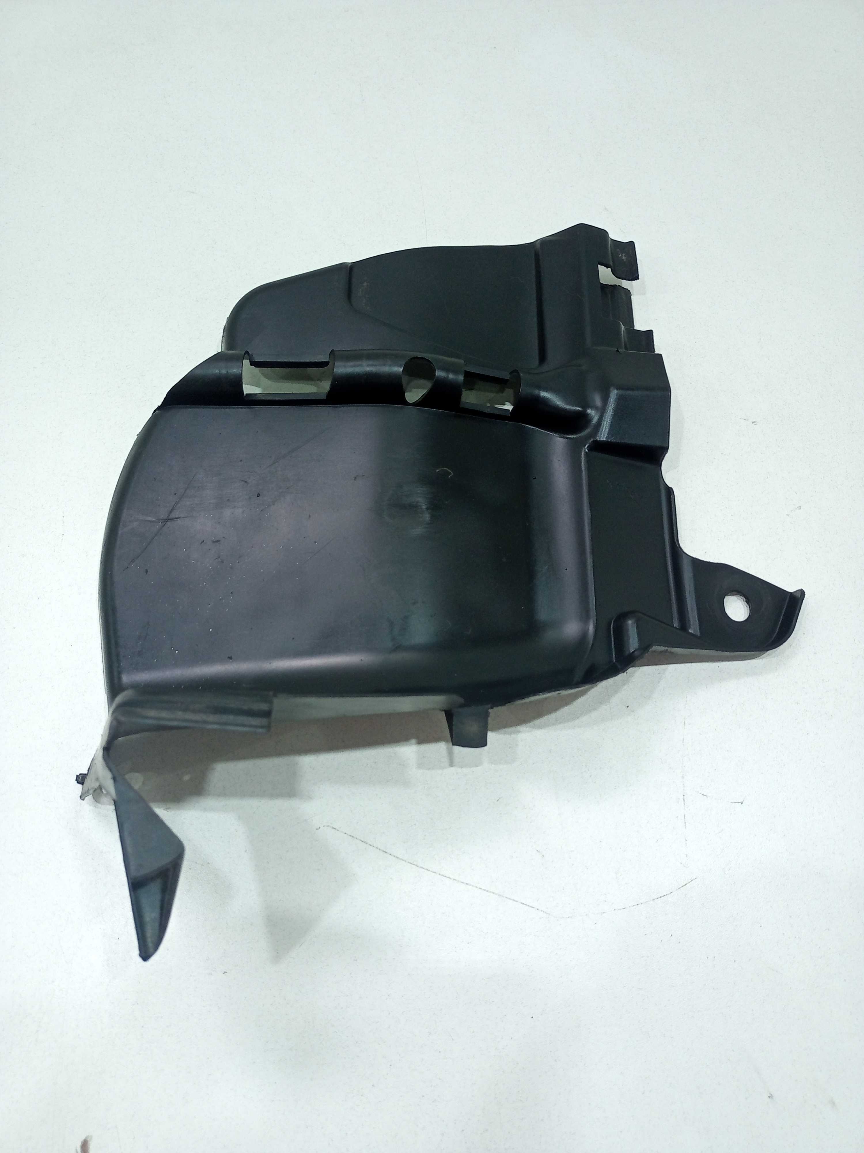Defletor Parabarro Dianteiro Direito Renault Sandero 2013 3