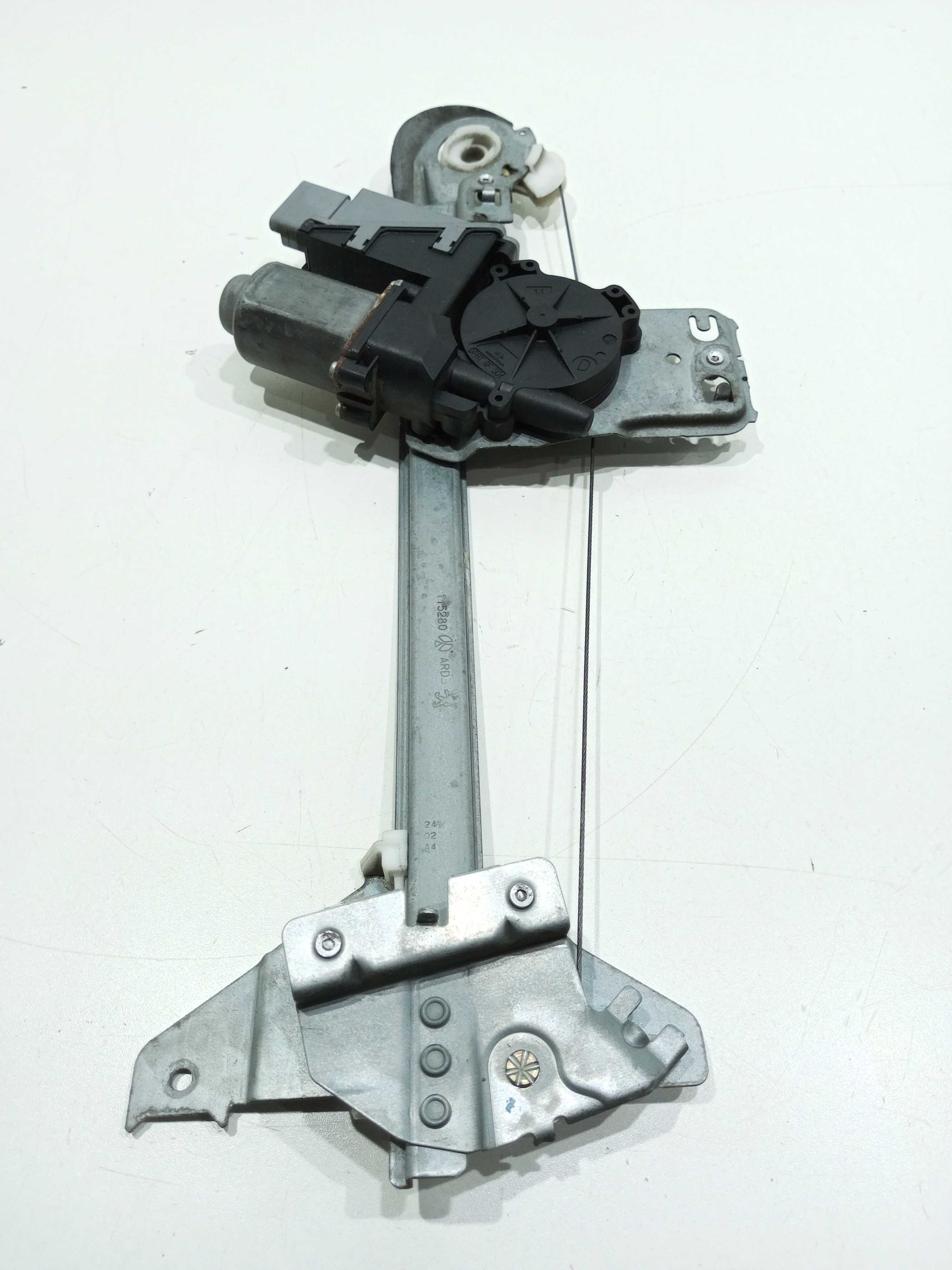 Maquina De Vidro Porta Traseira Direi. Peugeot 307 2004 5