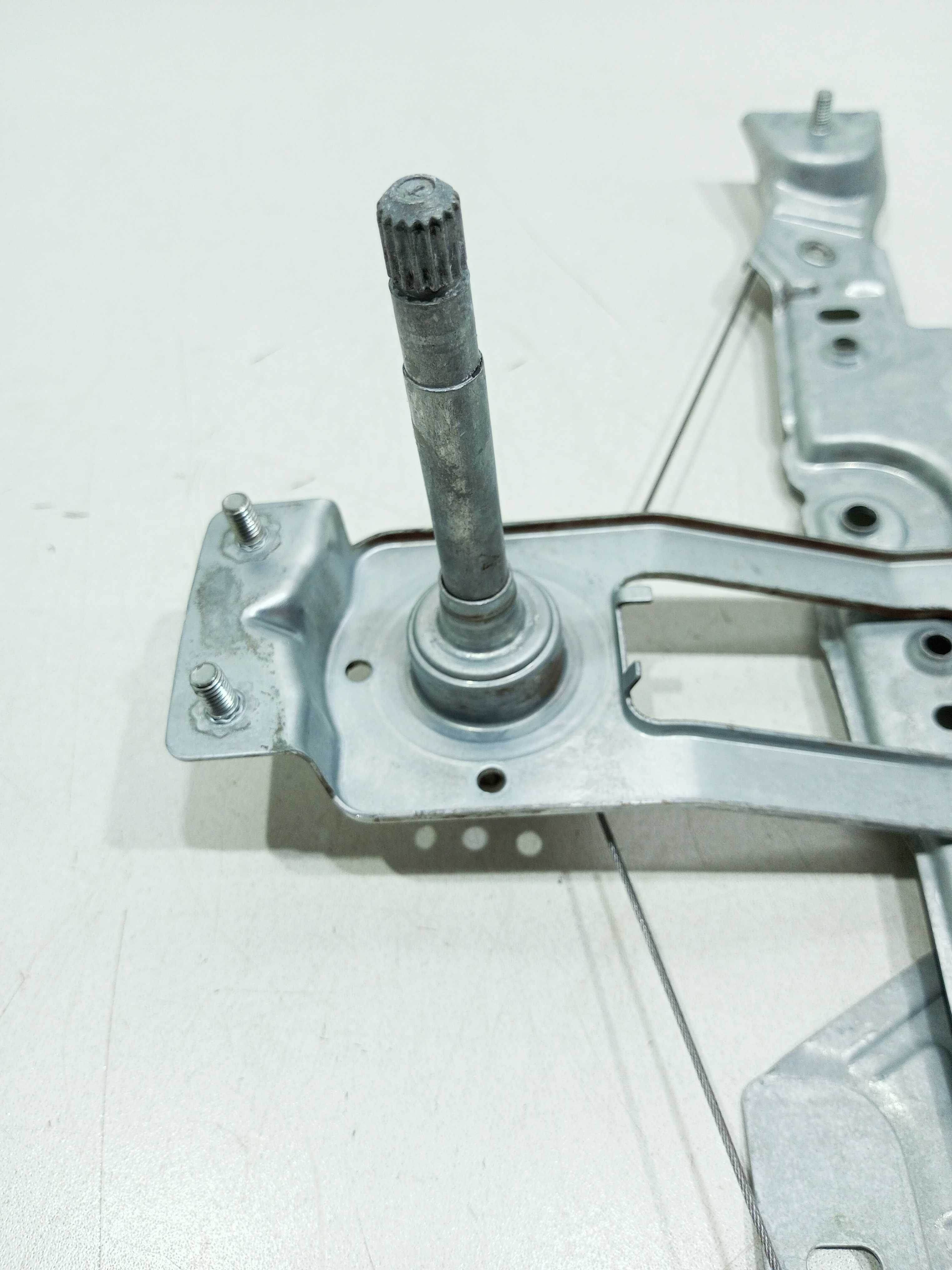 Maquina De Vidro Manual Porta Traseira Esq. Ford Ka 2019 4