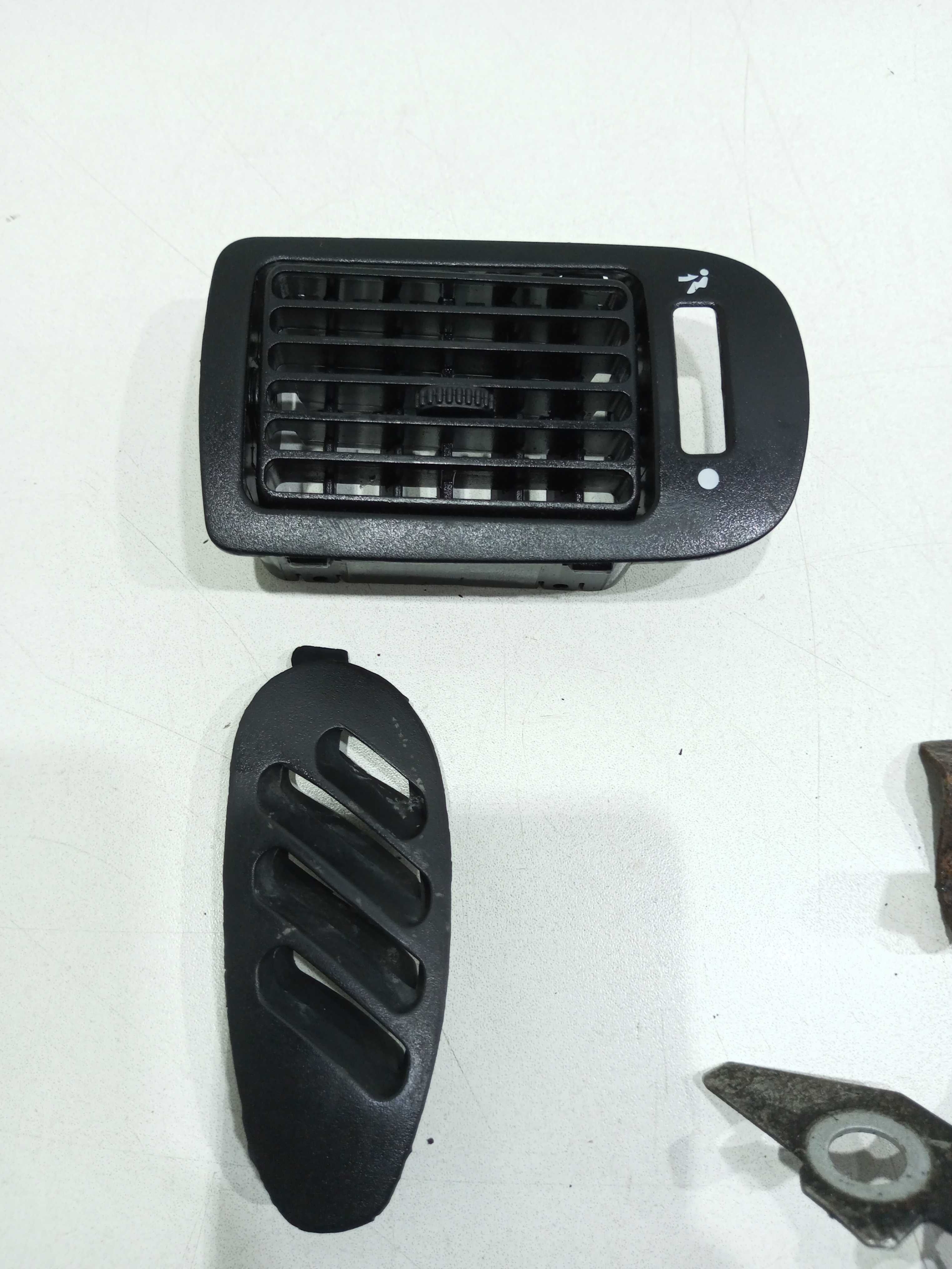 Parafusos  Borrachas Avusos Fiat Siena Fire 1.0 2011 7