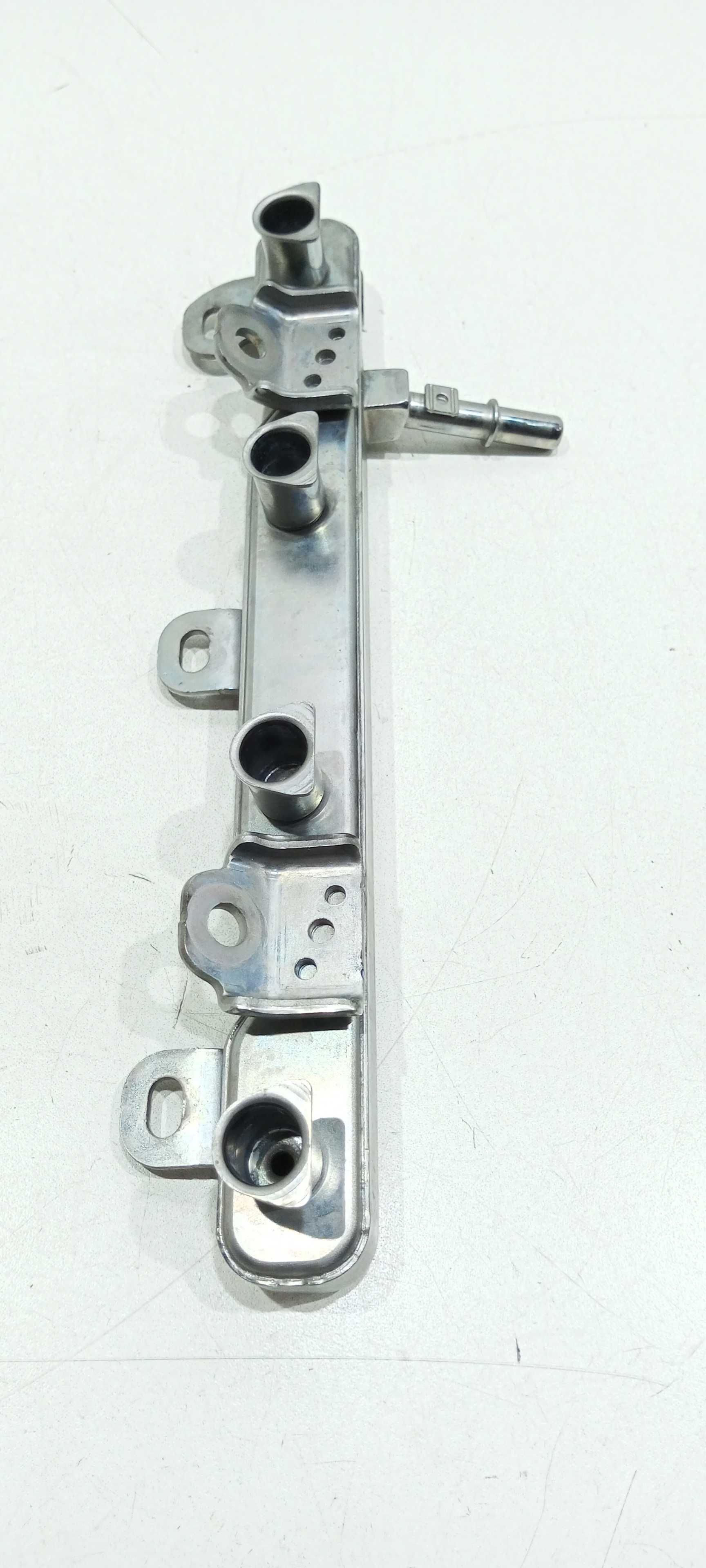 Flauta Dos Bicos Injetores Toyota Etios 1.3 16v X 2016 2