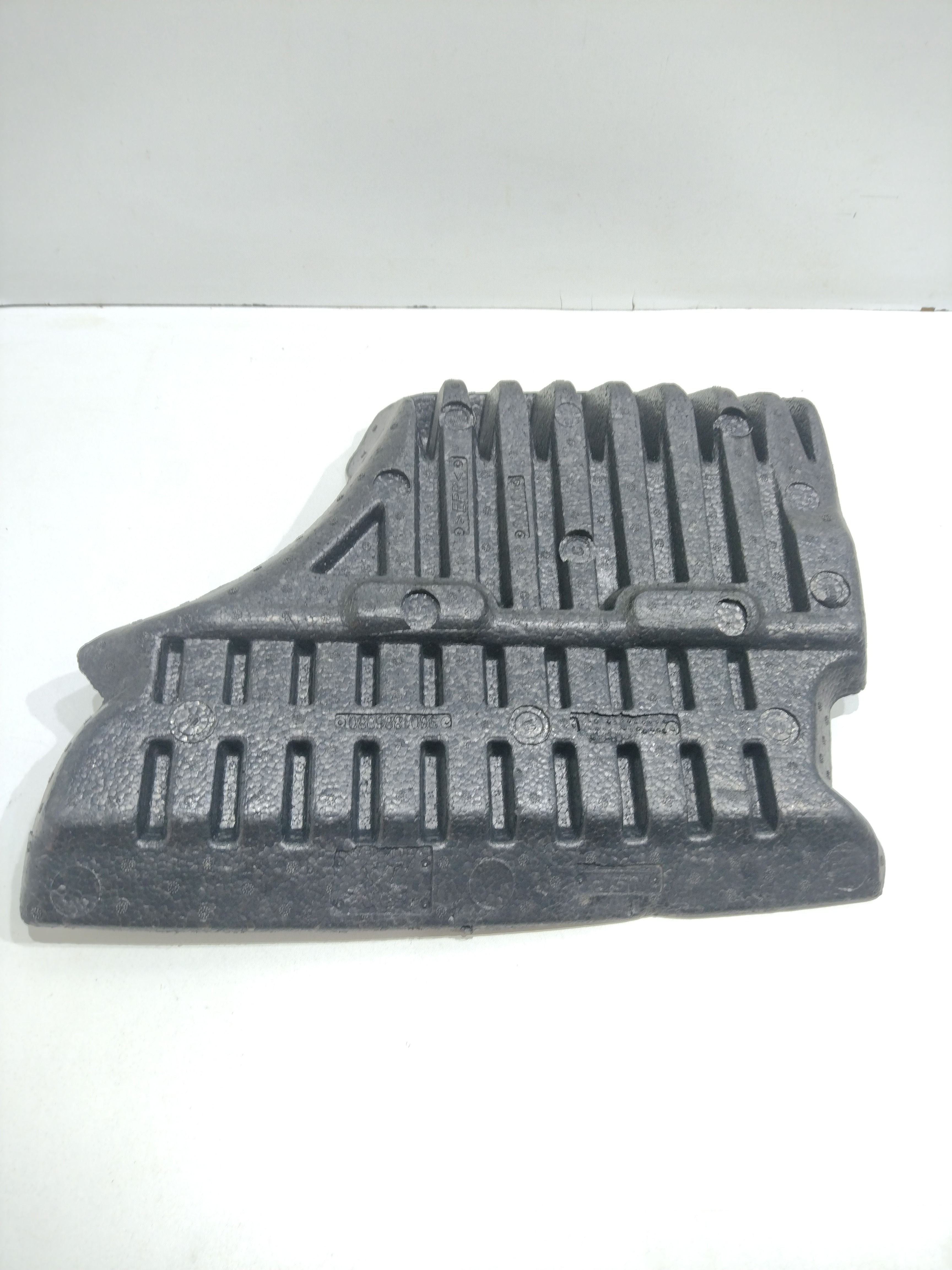 Suporte Isopor Assoalho Direito Peugeot 2008 2018 2