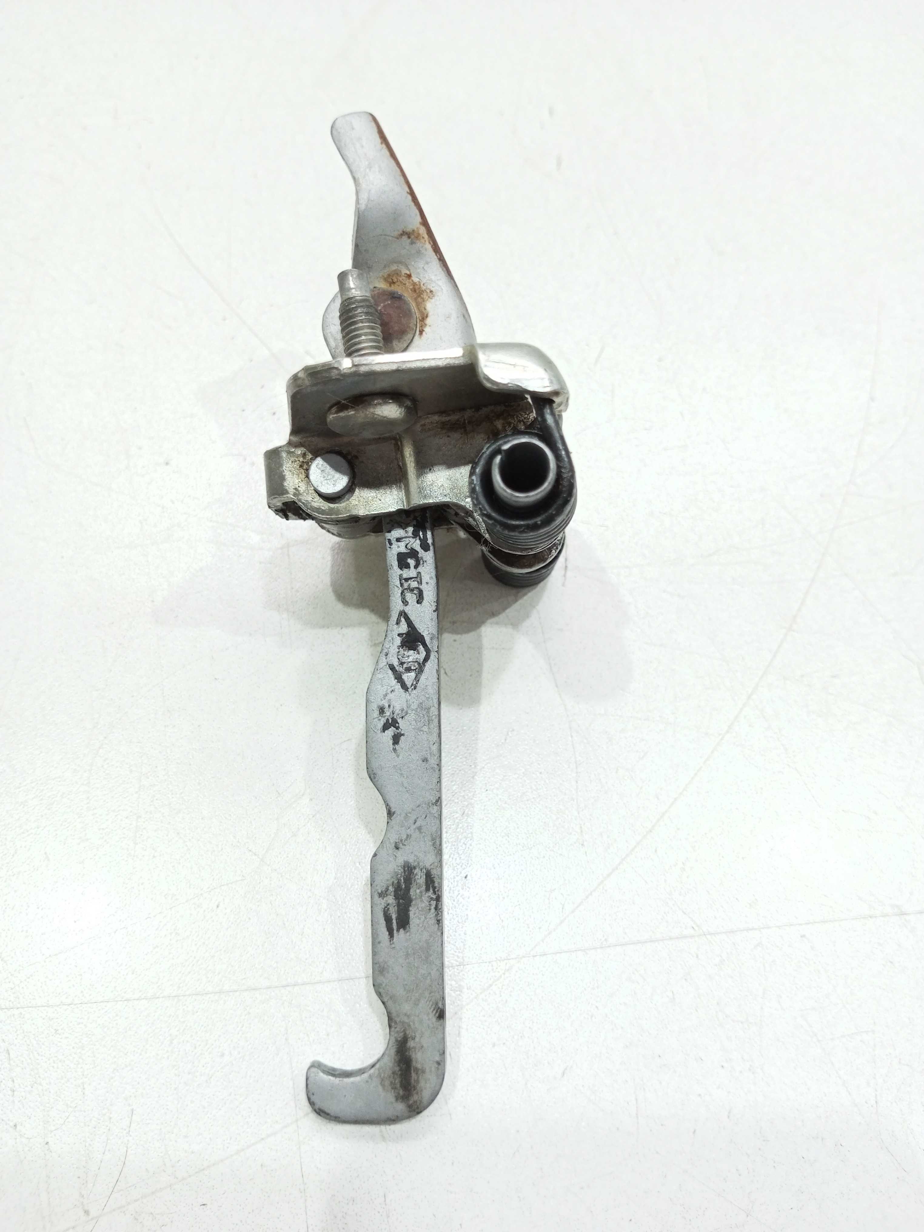 Limitador De Porta Dianteira Direita Renault Sandero 2016 4