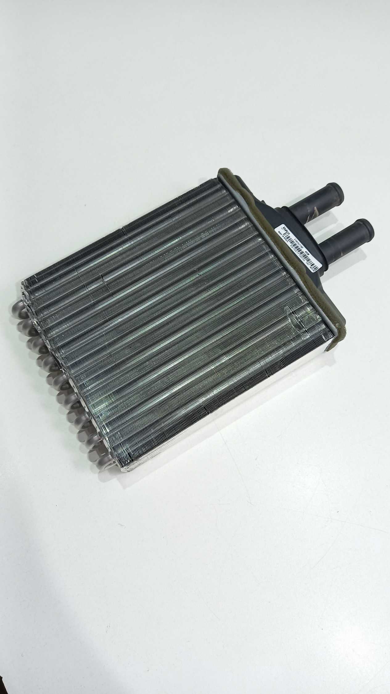 Radiador Ar Quente Vw Saveiro Robust 1.6 2018 4