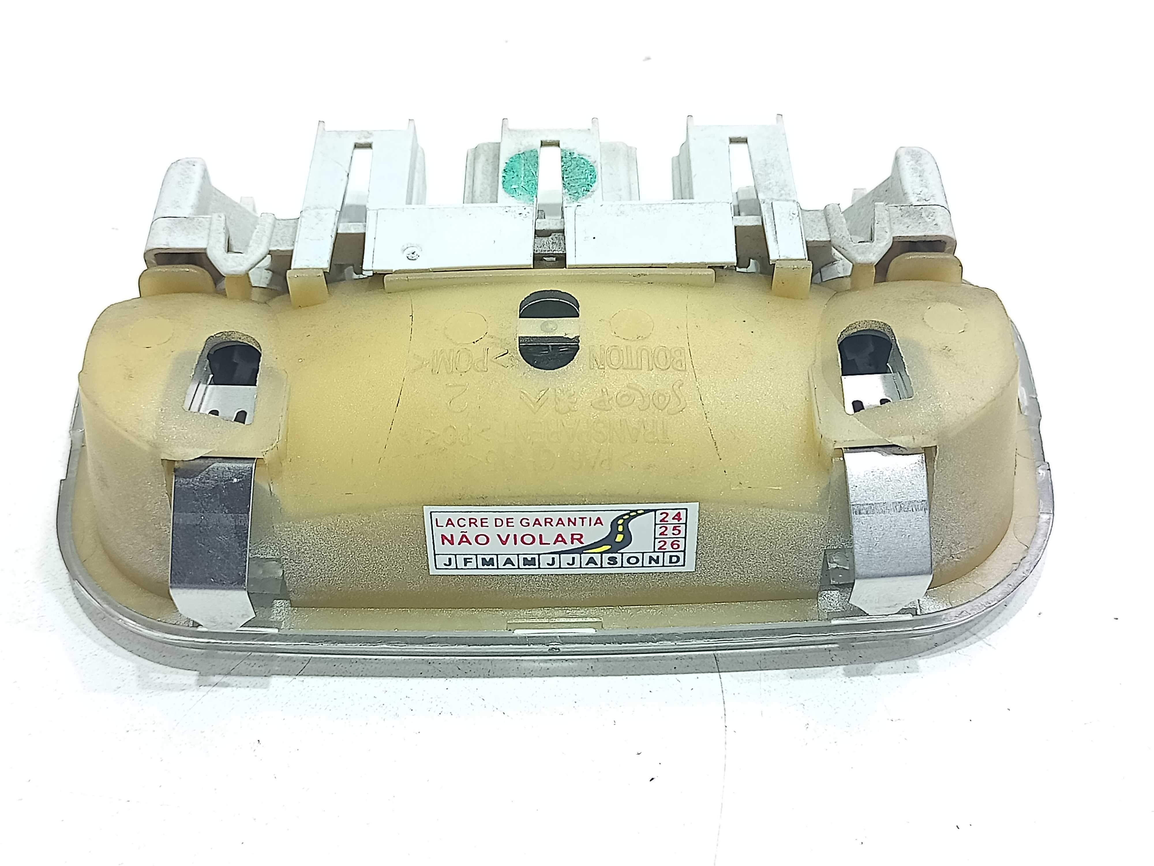 Luz De Teto Cortesia Tras Peugeot 207 2011 2