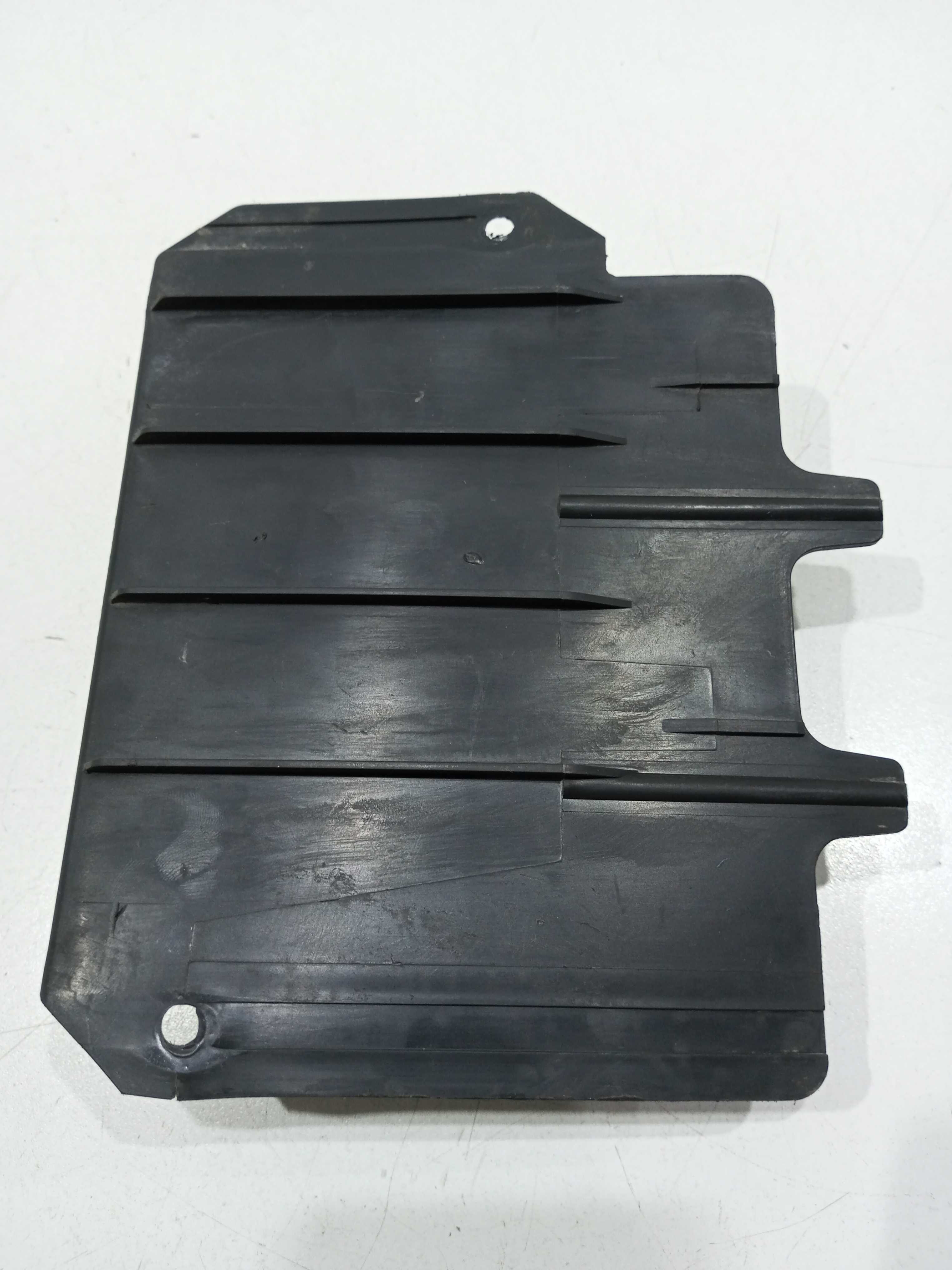 Suporte Do Módulo De Injeção Citroen Xsara Picasso 2009 1