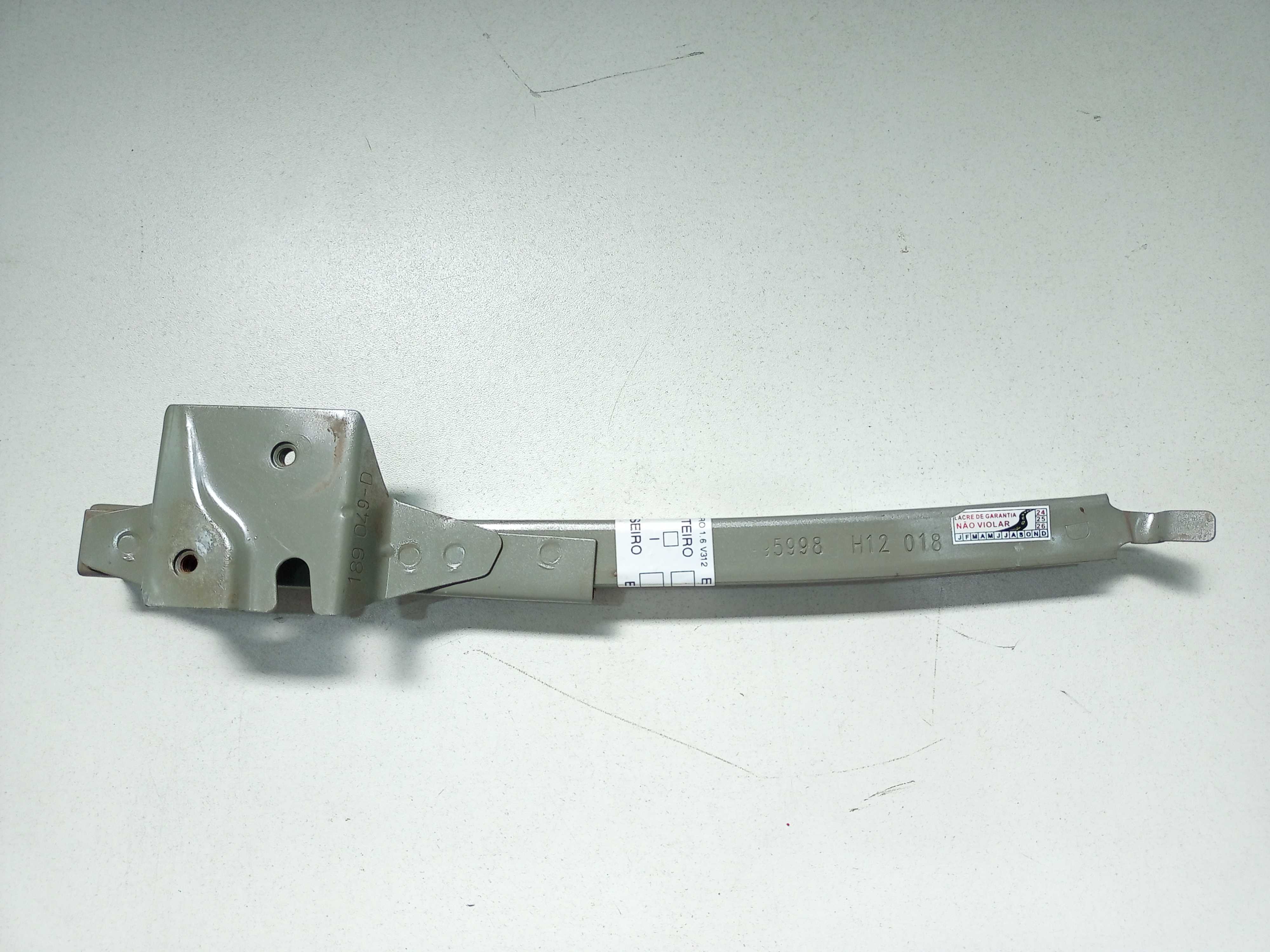 Trilho Guia Vidro Dianteiro Direito Renault Sandero 2013 1