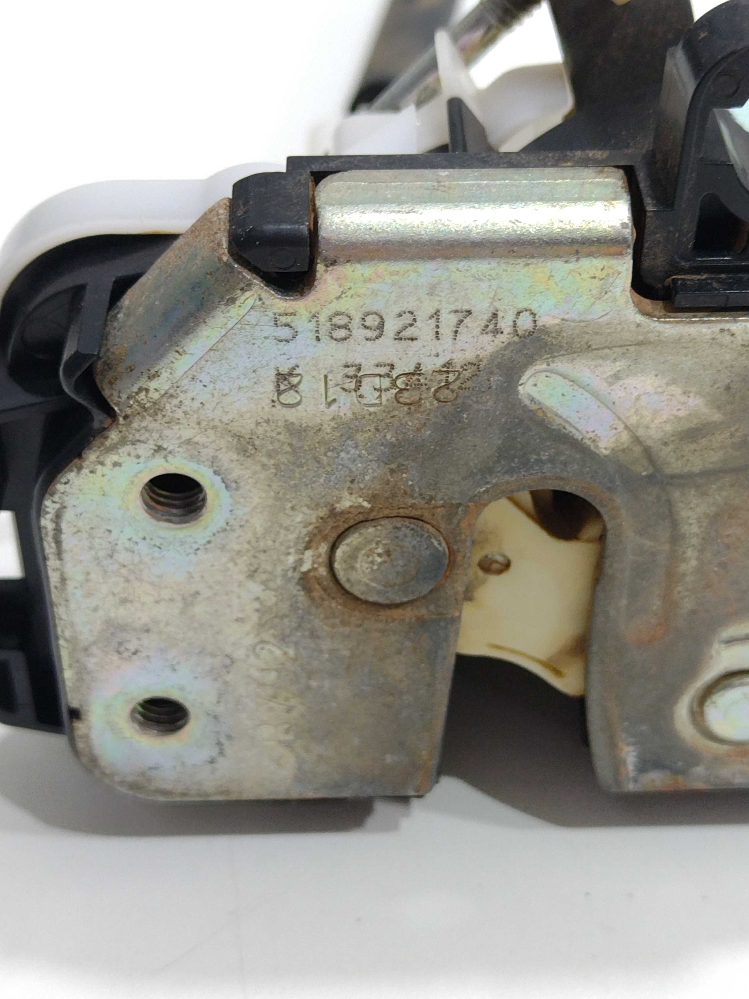 Fechadura Porta Tras Direita Grand Siena 1.6 2013 2