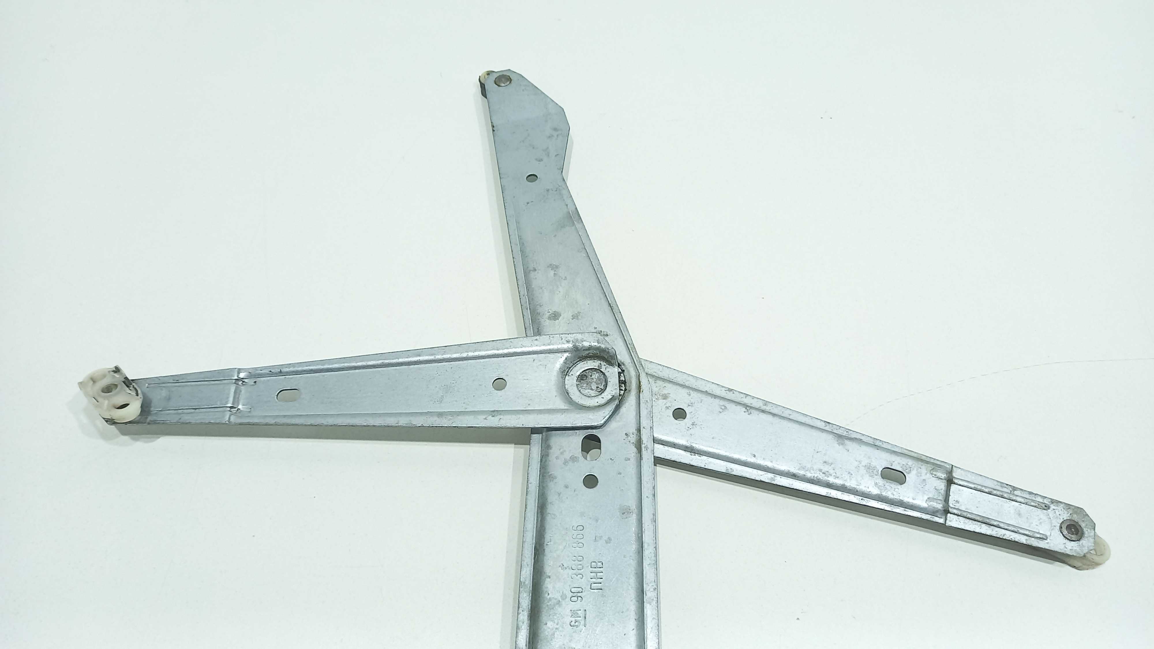Máquina De Vidro Manual Dianteira Direita Corsa 2p 2002 3