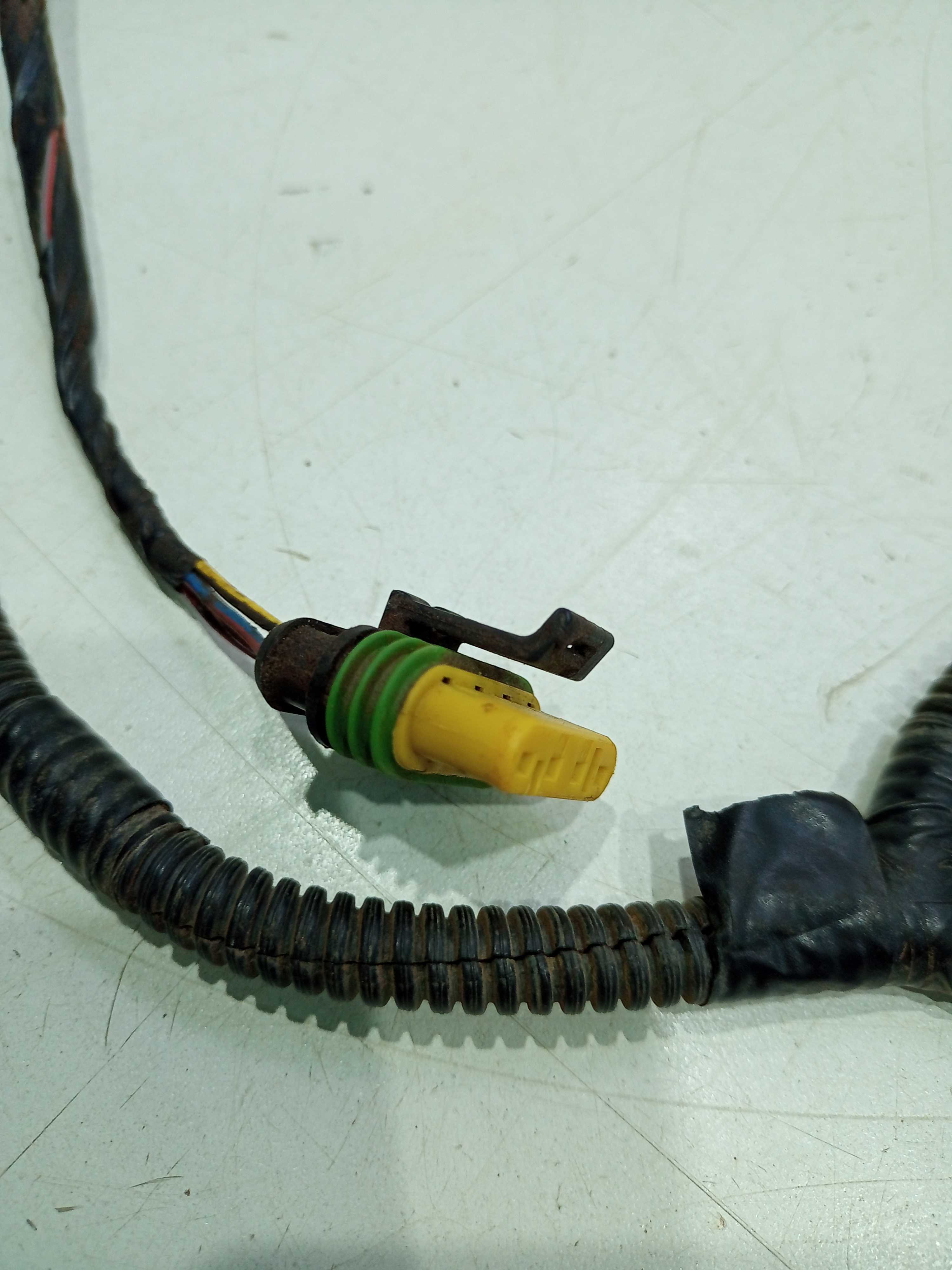 Chicote Sensor Para-choque Traseiro Fiat Strada 1.4 2018 3