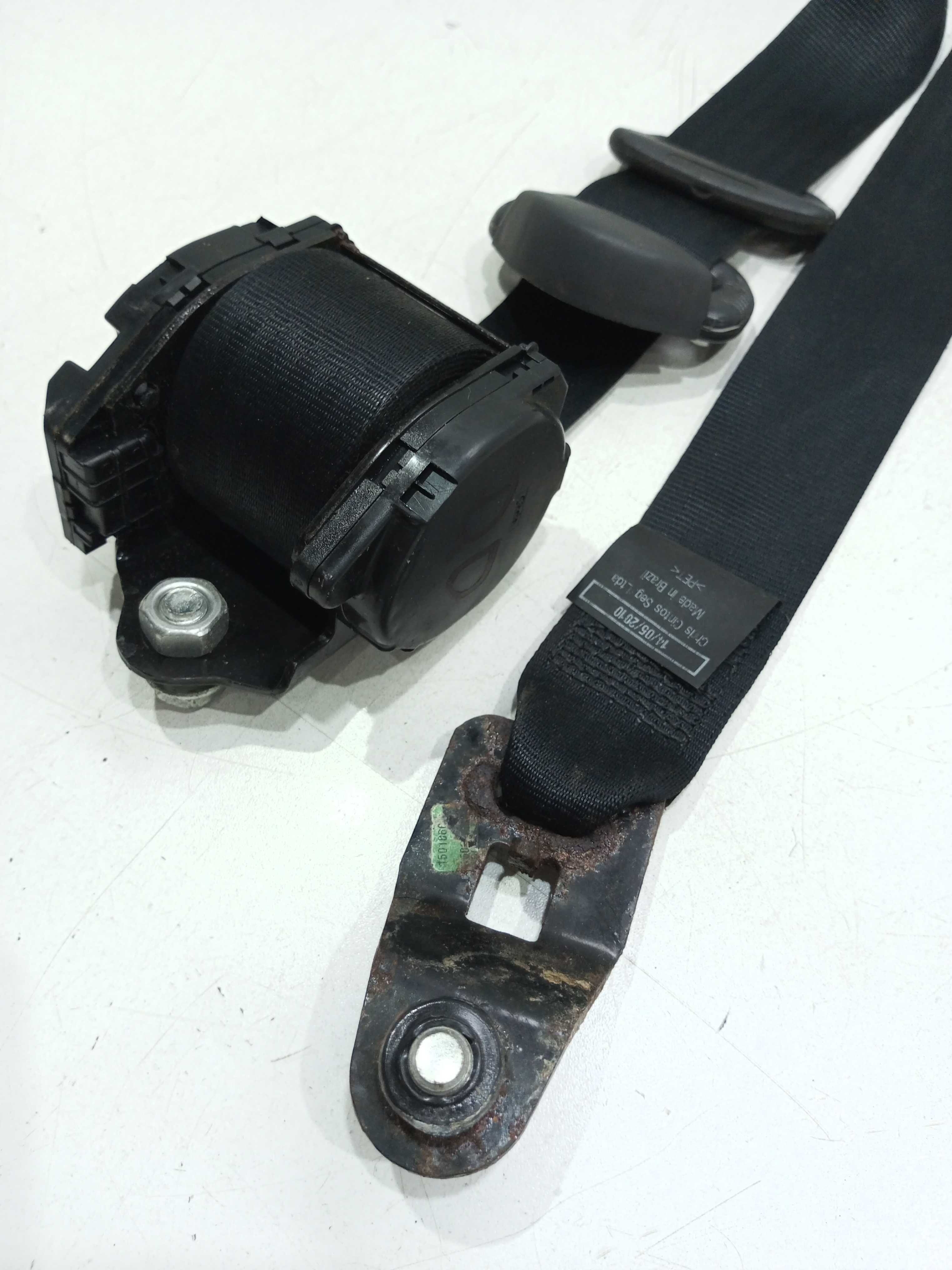 Cinto De Segurança Dianteiro Direito Fiat Siena 2011 2