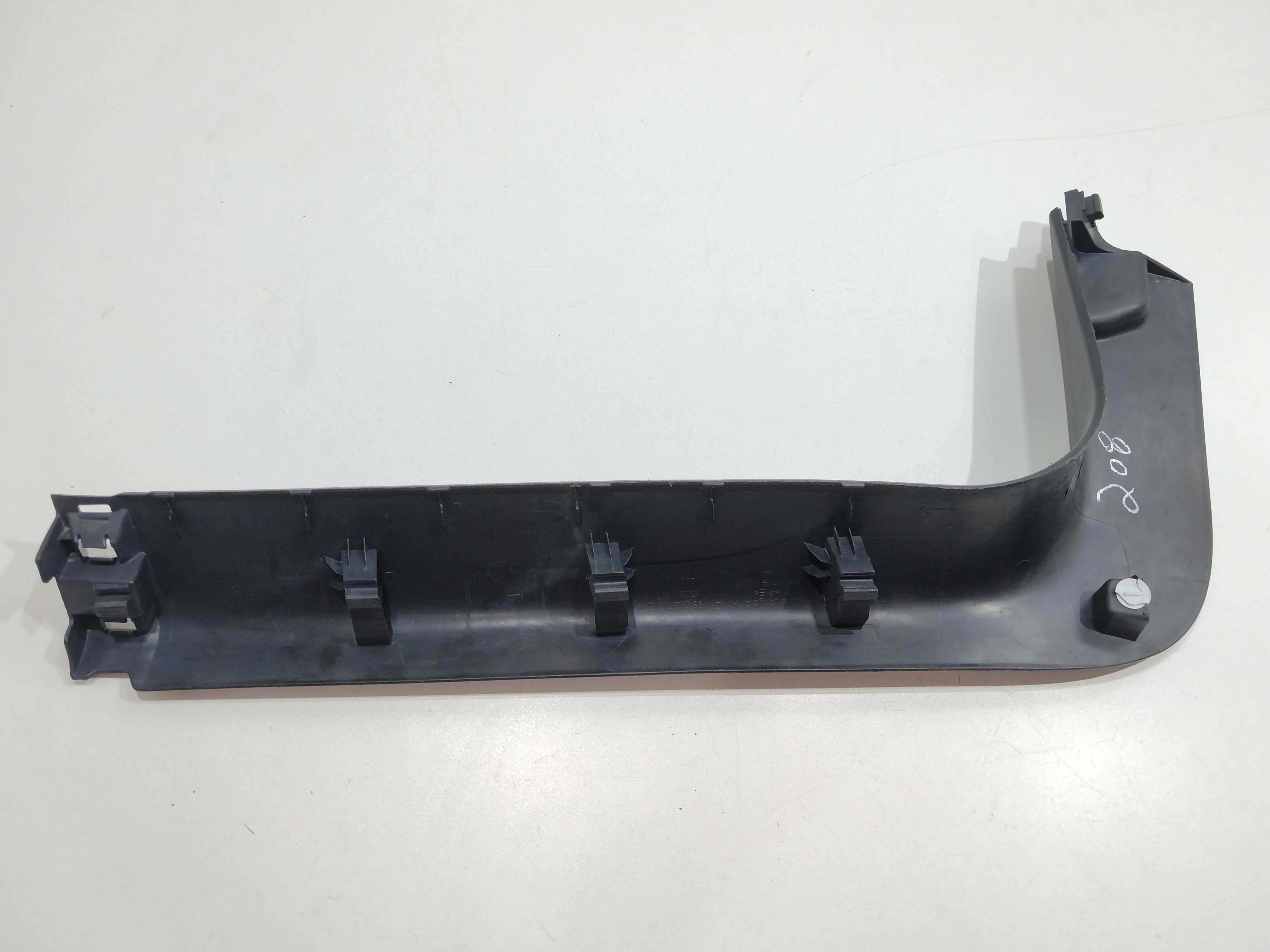 Soleira Dianteira Direita Peugeot 208 2014 3