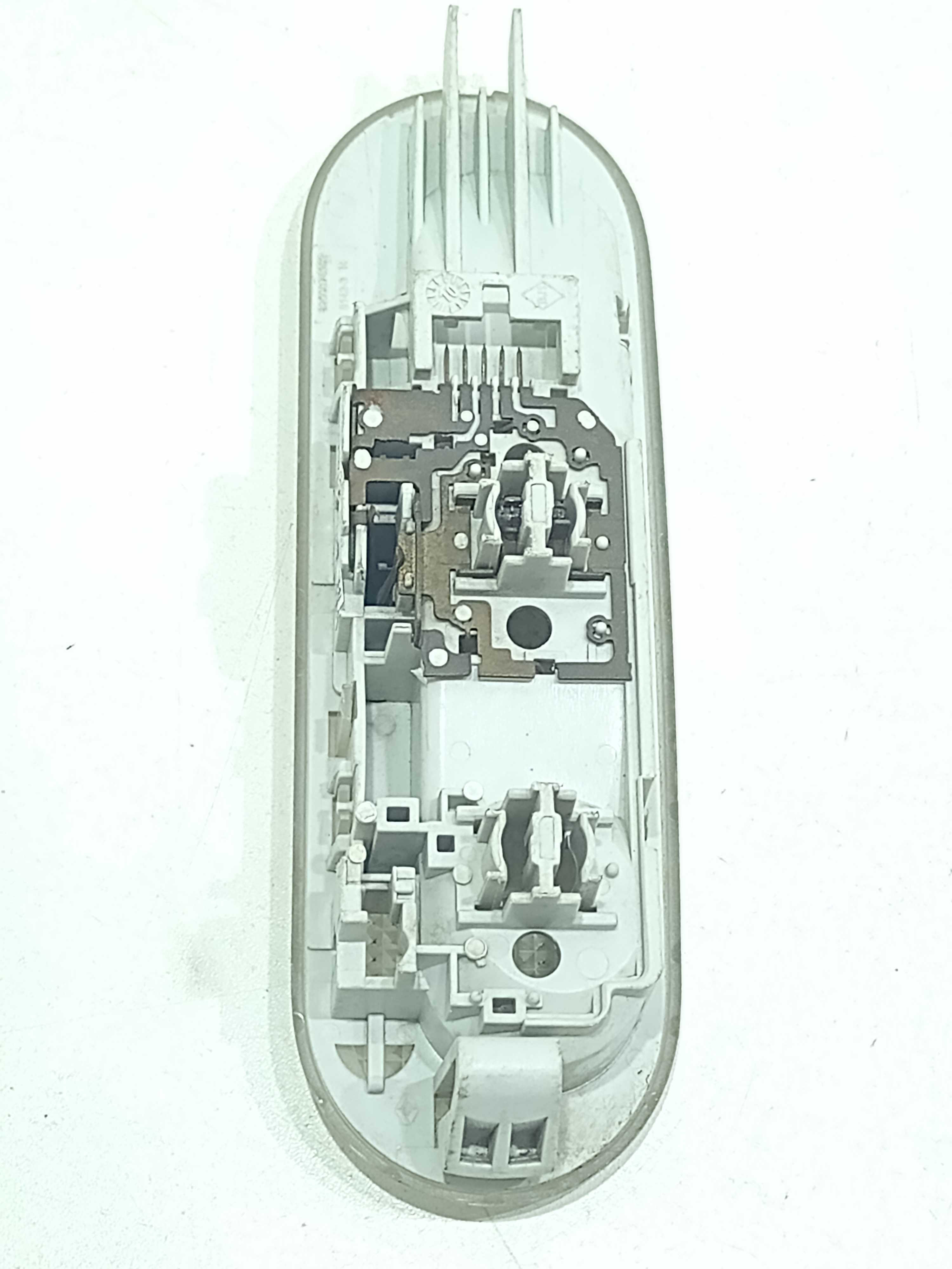 Luz De Teto Cortesia Renault Sandero 2010 2