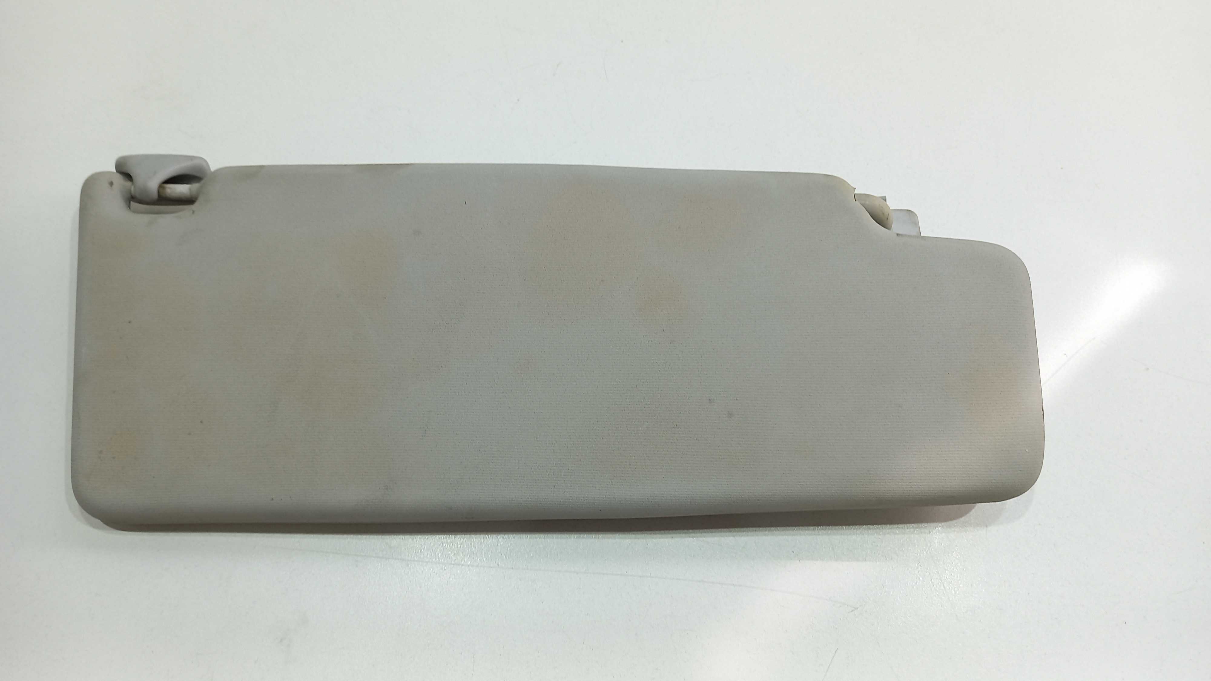 Quebra Sol Lado Esquerdo Vw Golf 1997 Detalhe 4