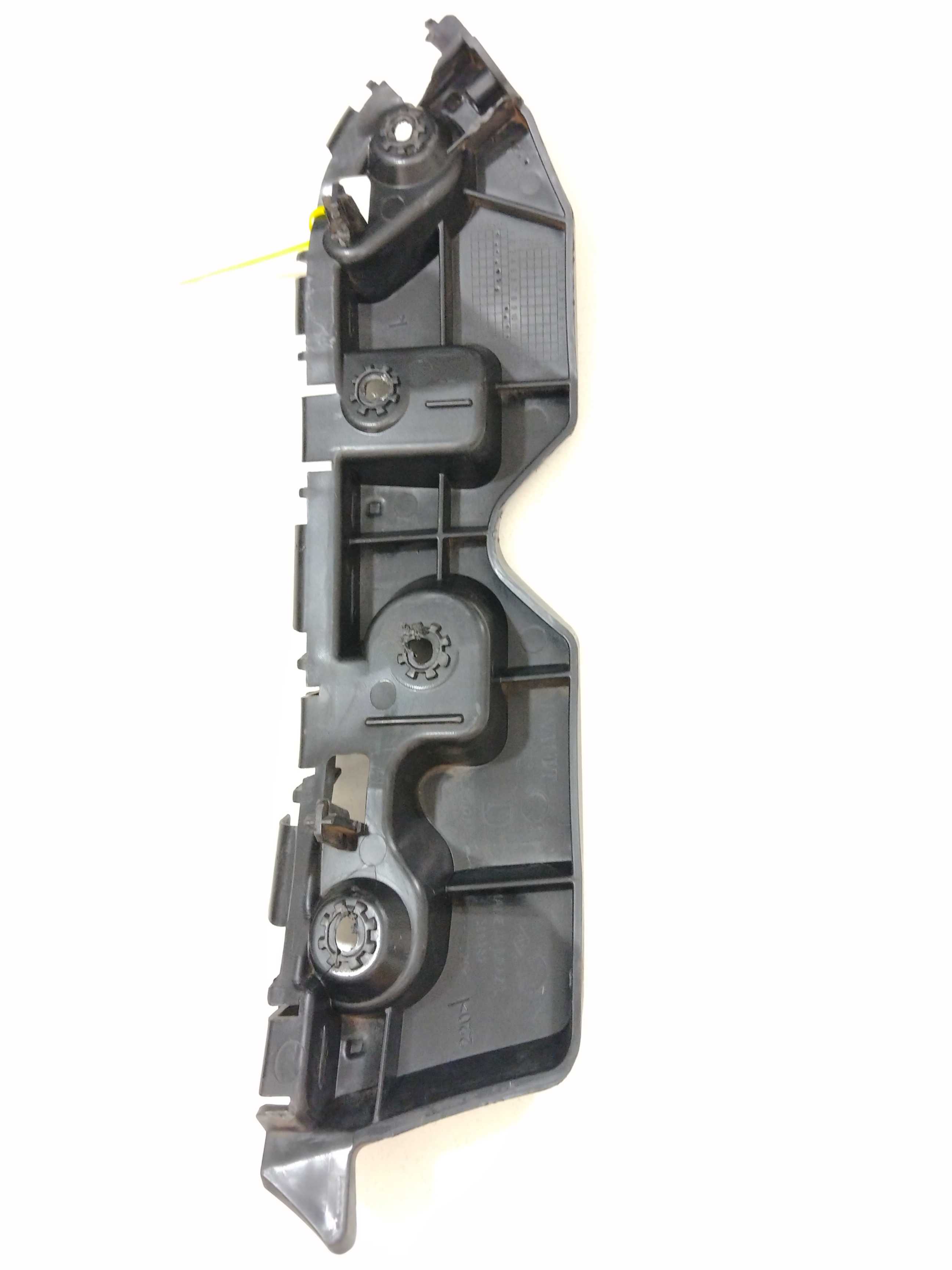 Guia Para-choque Dianteiro Direito Duster 2013 622229216r 2