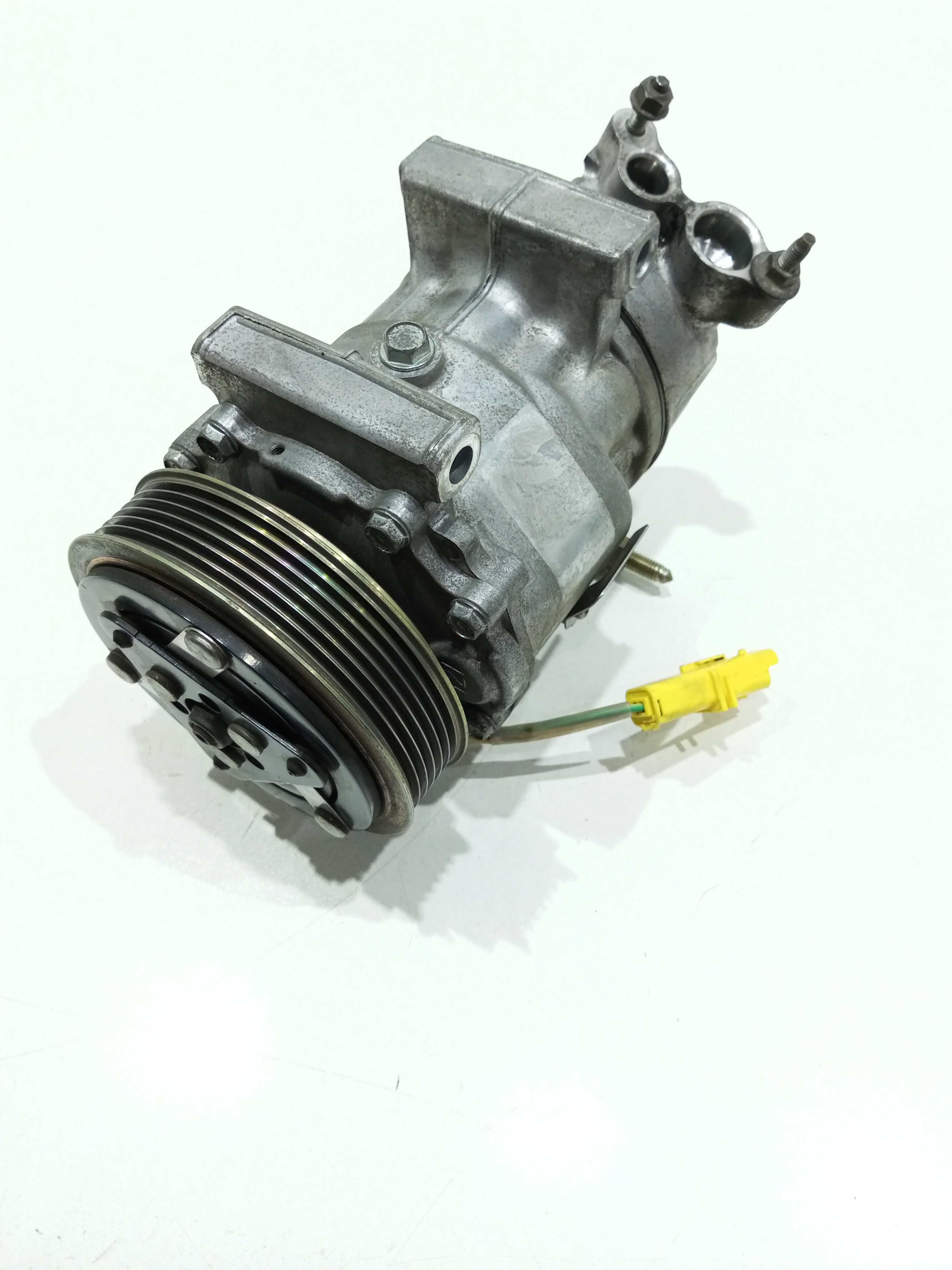 Compressor De Ar Condicionado Peugeot 307 2.0 Rallye 2004 2