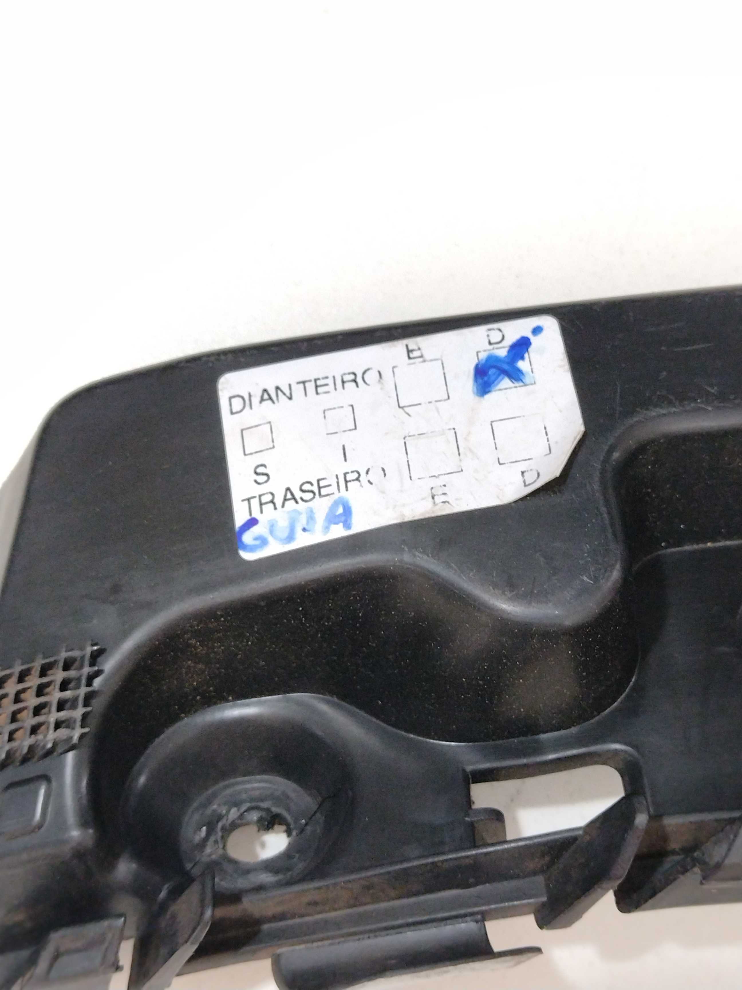 Guia Para-choque Dianteiro Direito Duster 2013 622229216r 4