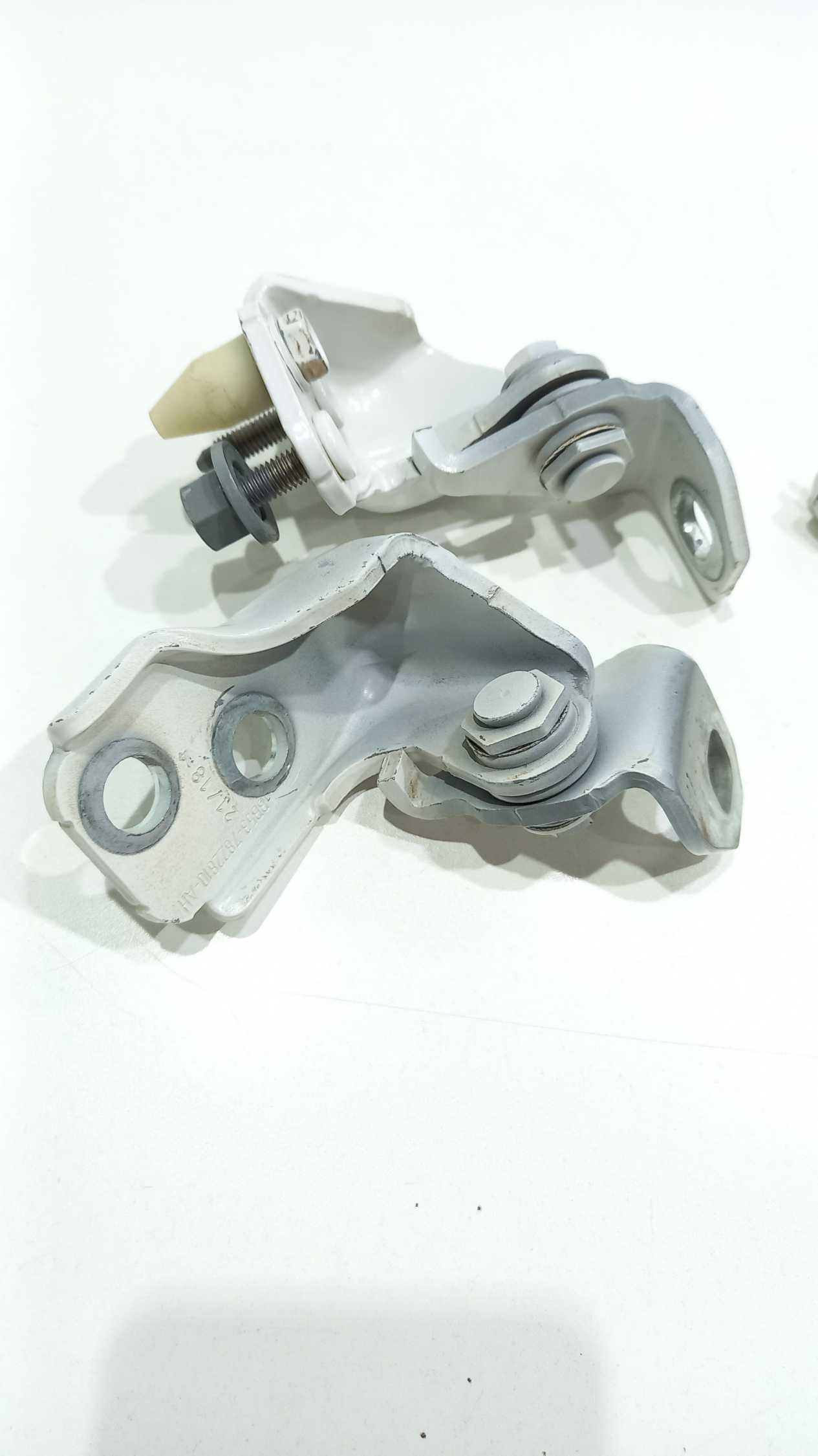 Dobradiças Porta Traseira Direita Ford Ka 1.5 2019 2