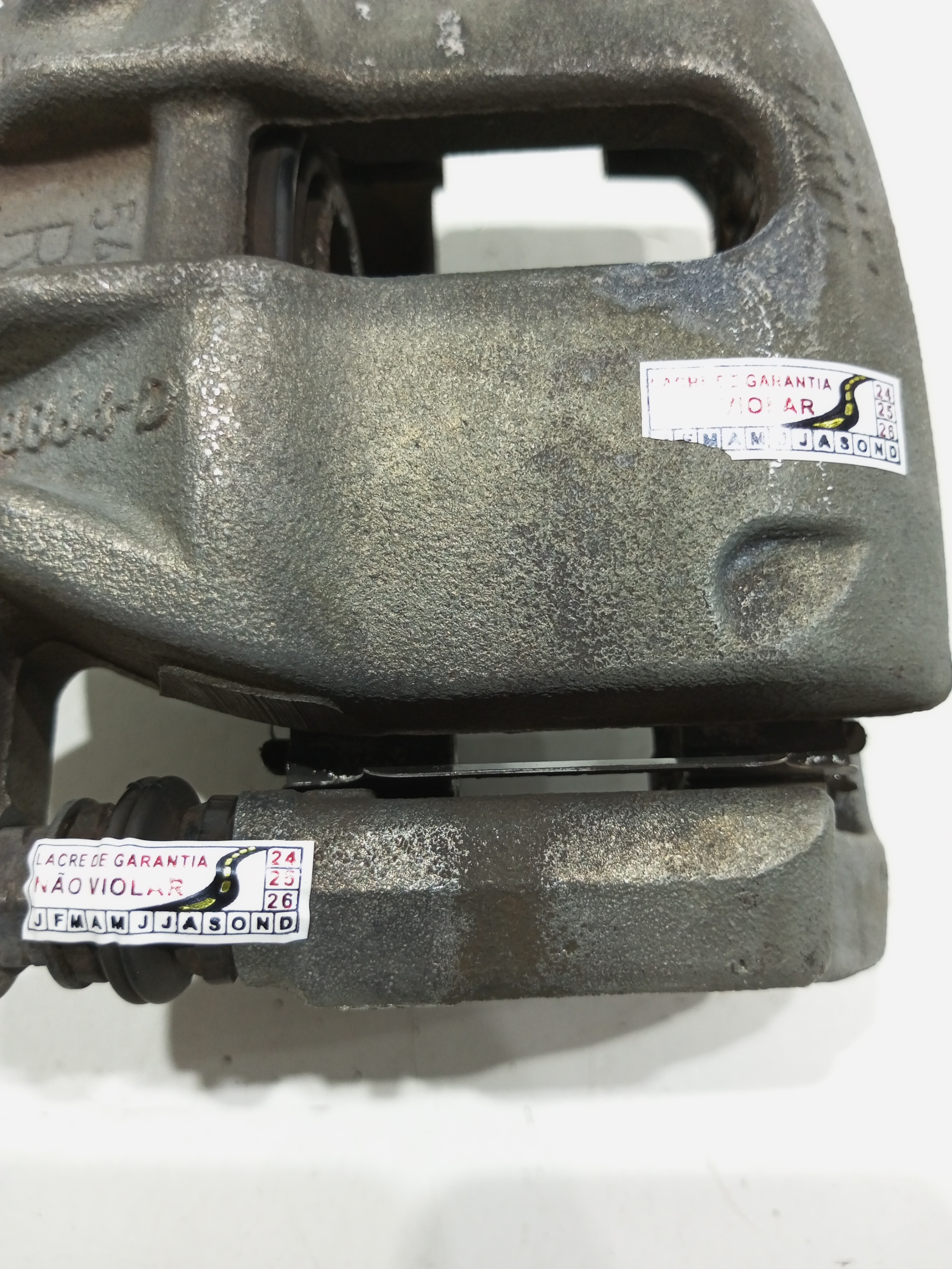Pinça De Freio Dianteiro Esquerda Renault Duster 1.6 2014 4