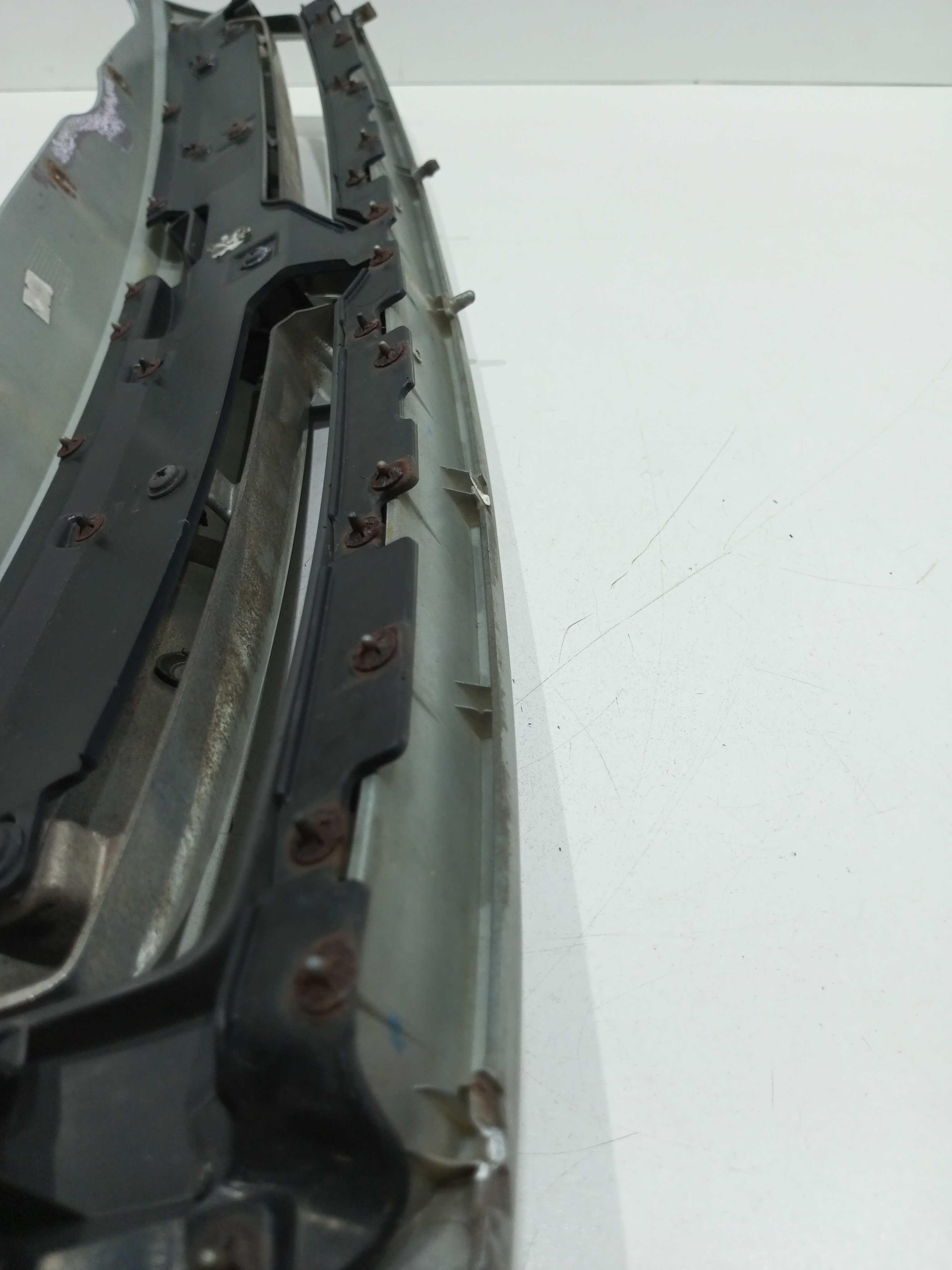 Grade Dianteira Fiat Siena 1.0 Fire 2011 Detalhe 10