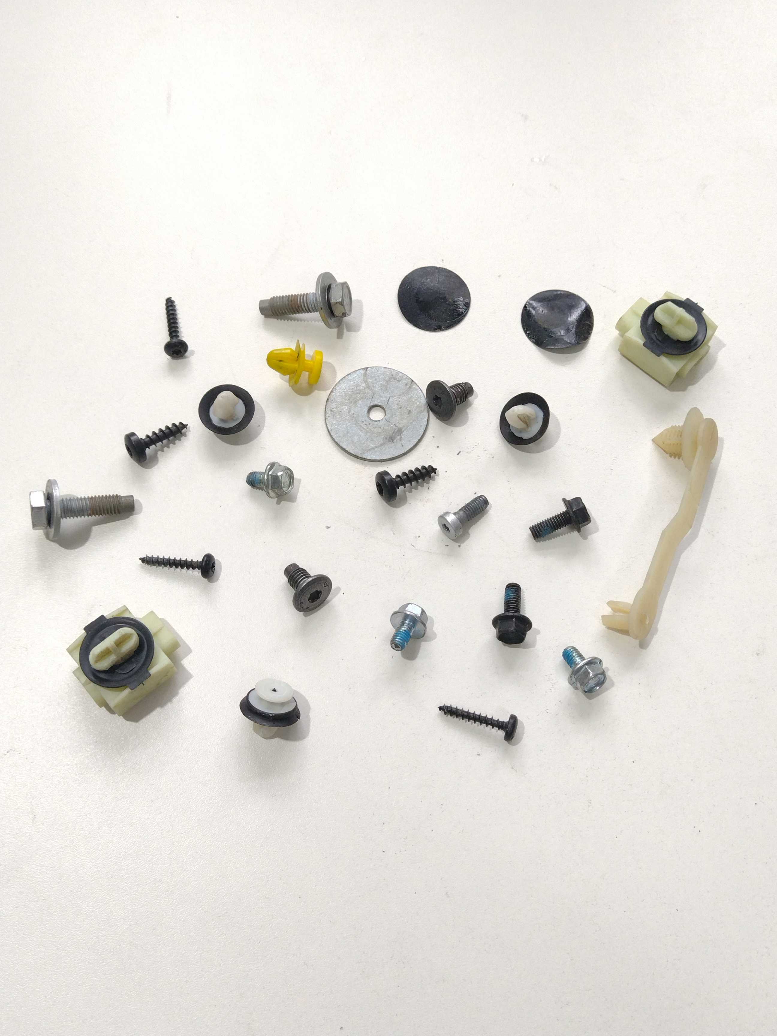 Parafusos Sortidos Porta Dianteira Esquerda C3 2013 Origi 1