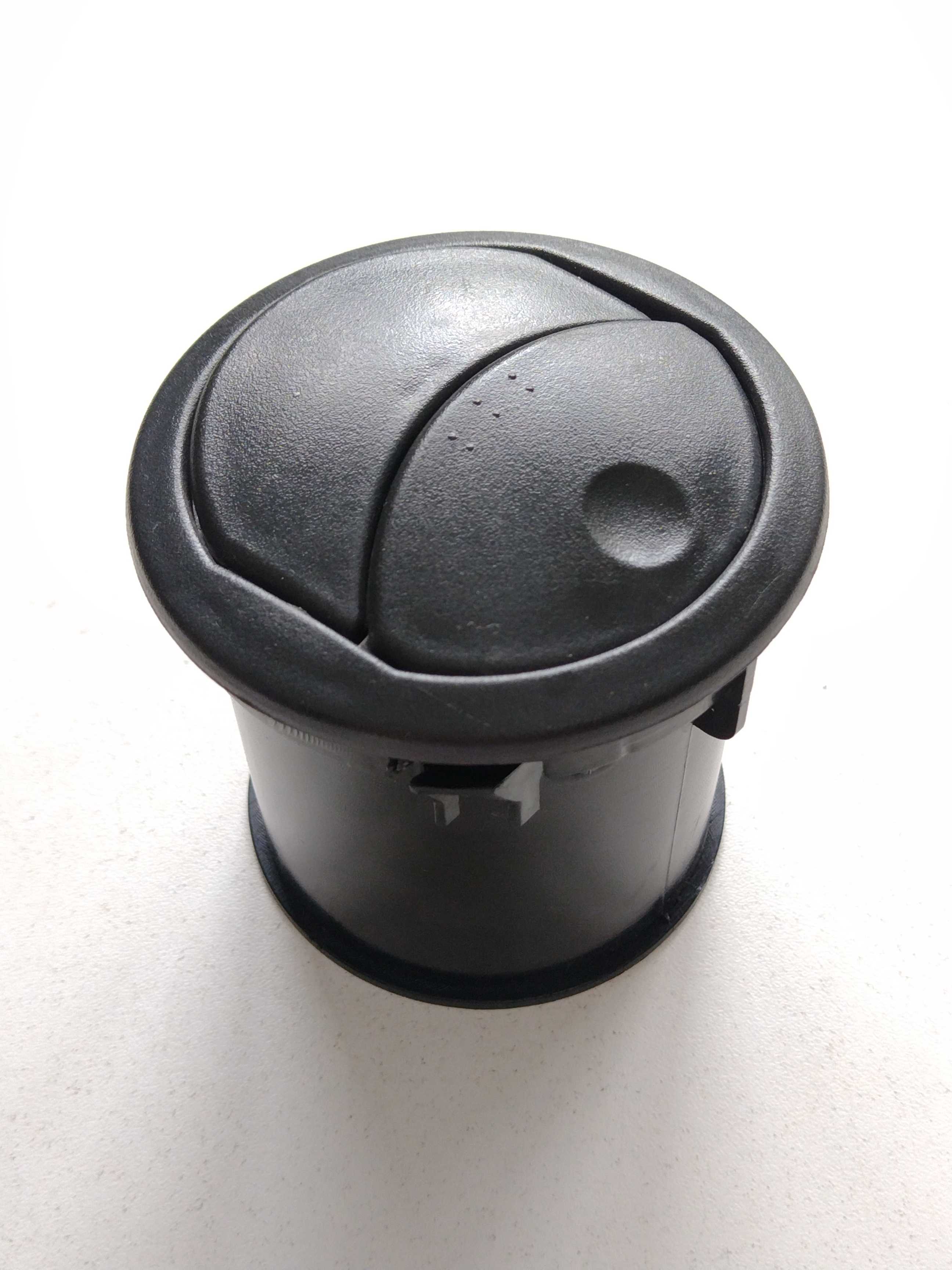 Difusor De Ar Fiorino 2020 Original 1