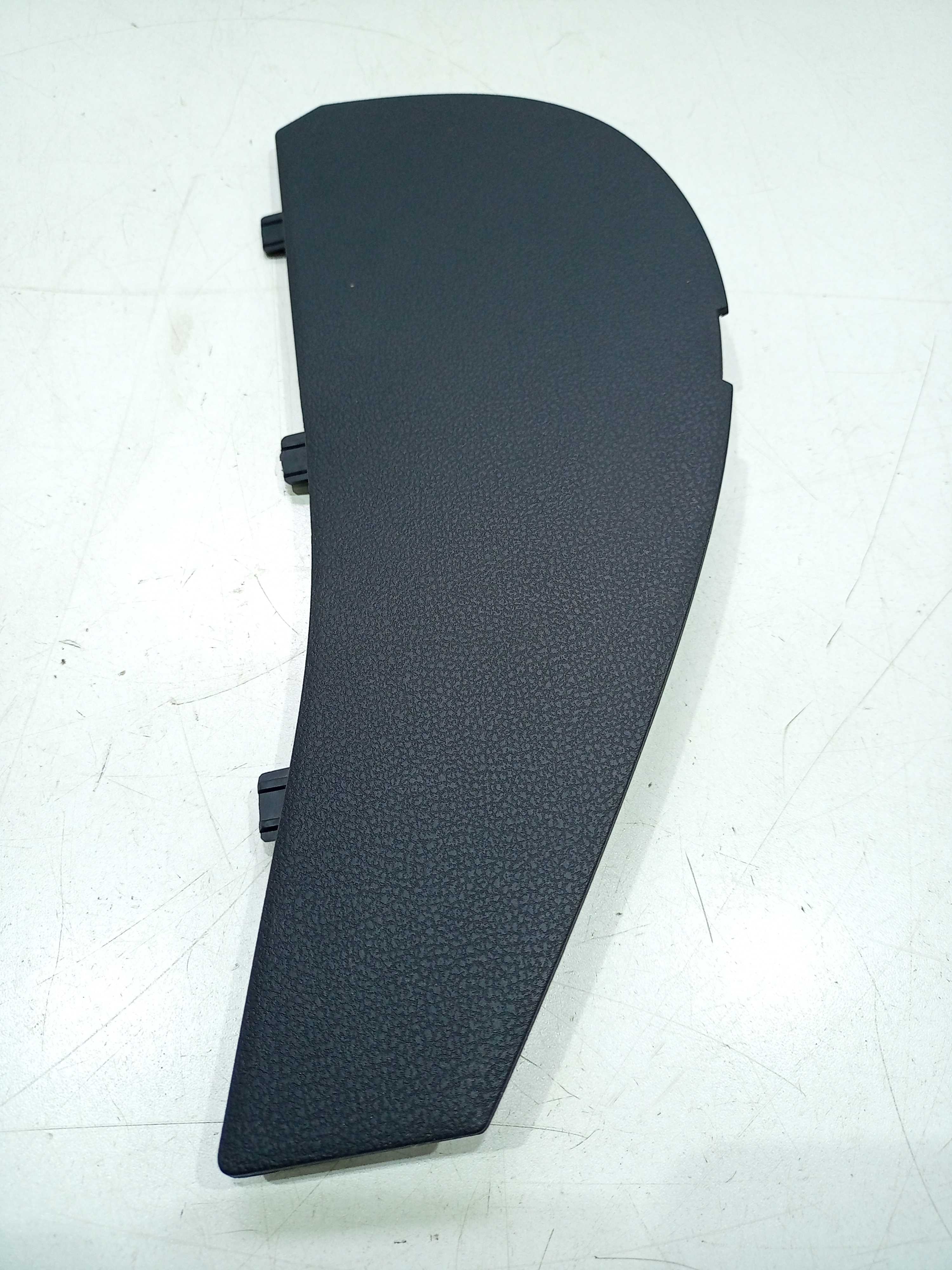Moldura Do Painel Lado Esquerdo Nissan Versa 1.6 2019 2