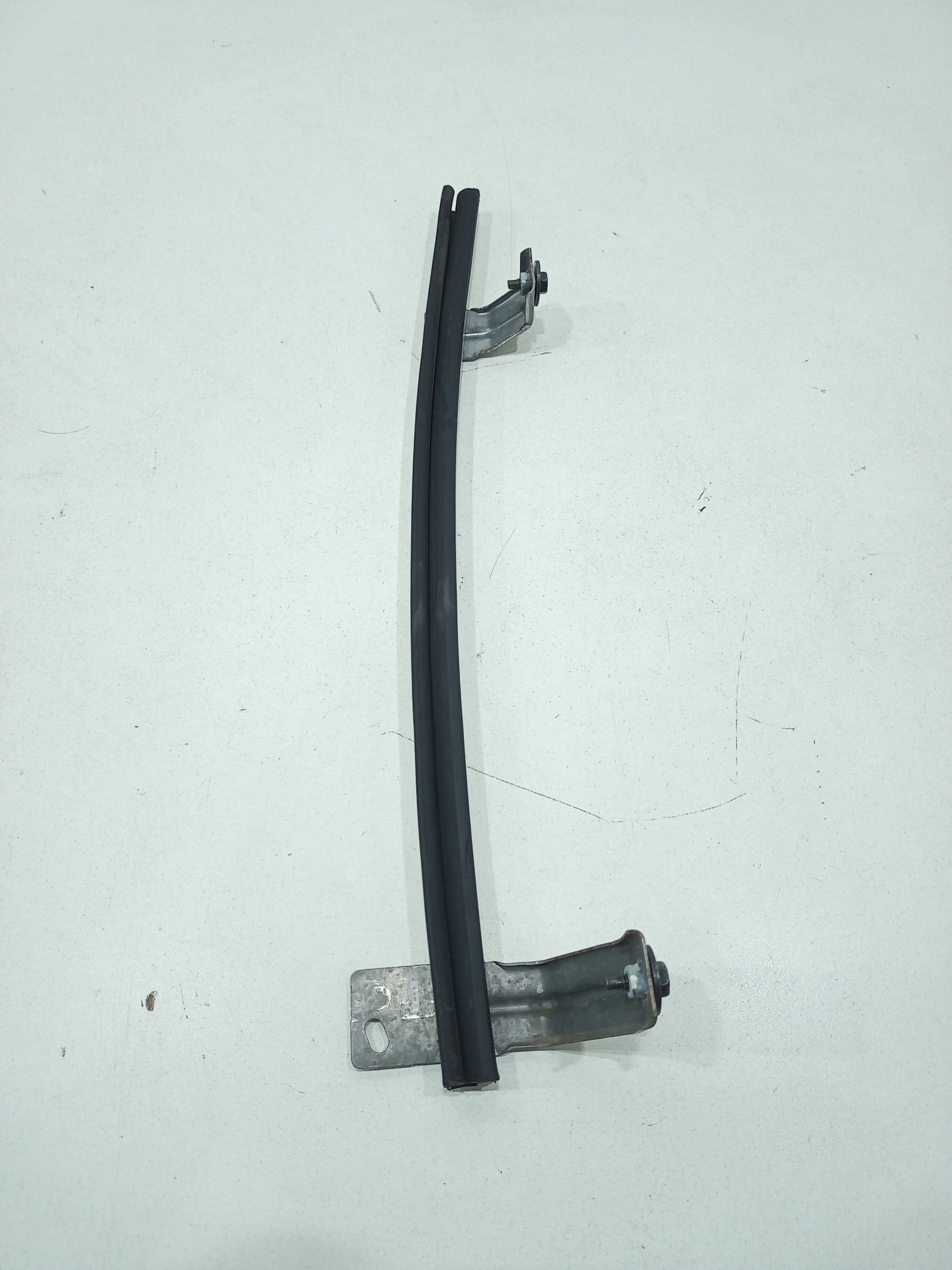 Trilho Guia Vidro Dianteiro Direito Nissan Versa 2019 4