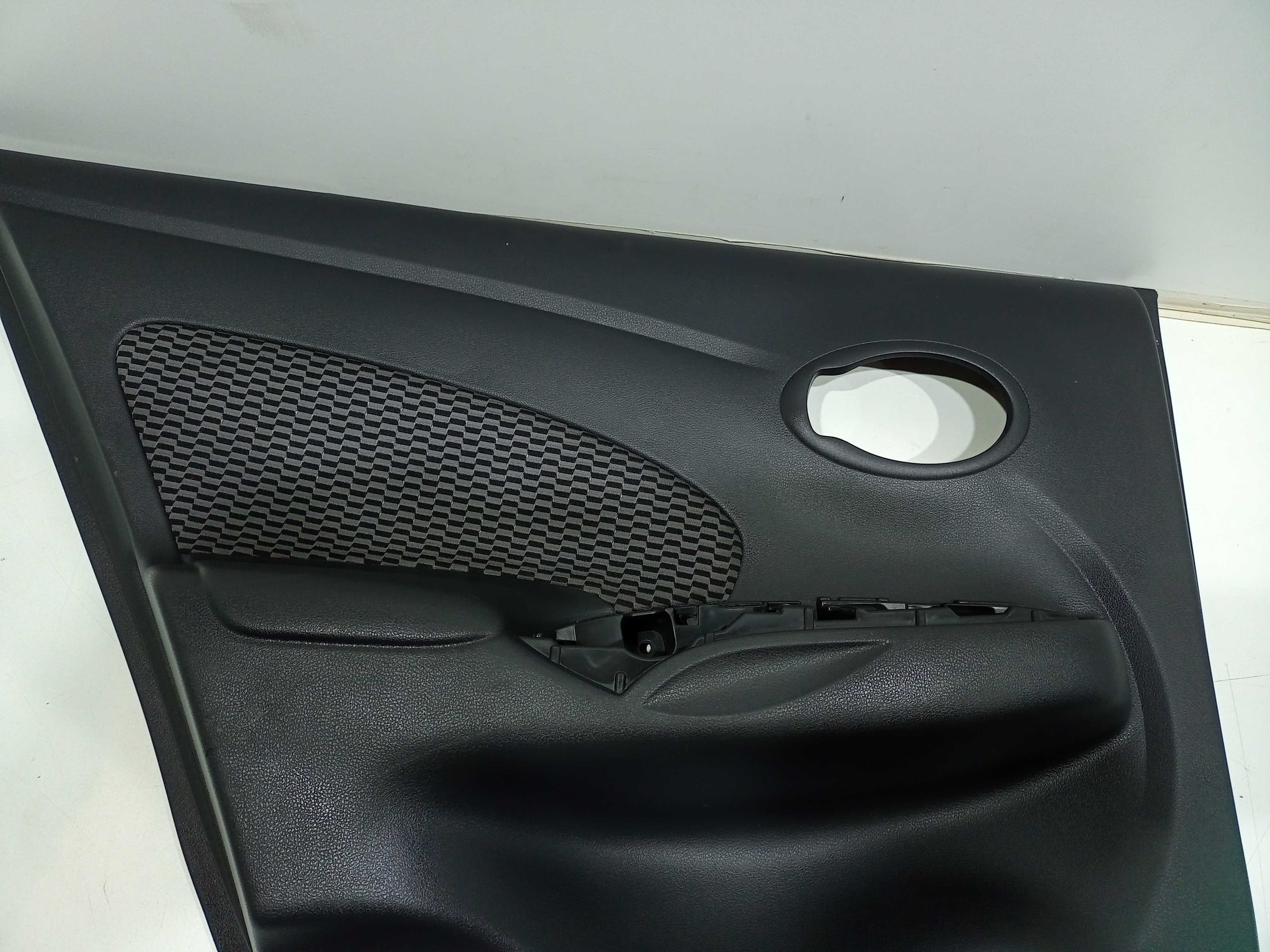 Forro De Porta Traseiro Esquerdo Nissan Versa 1.6 S 2019 4