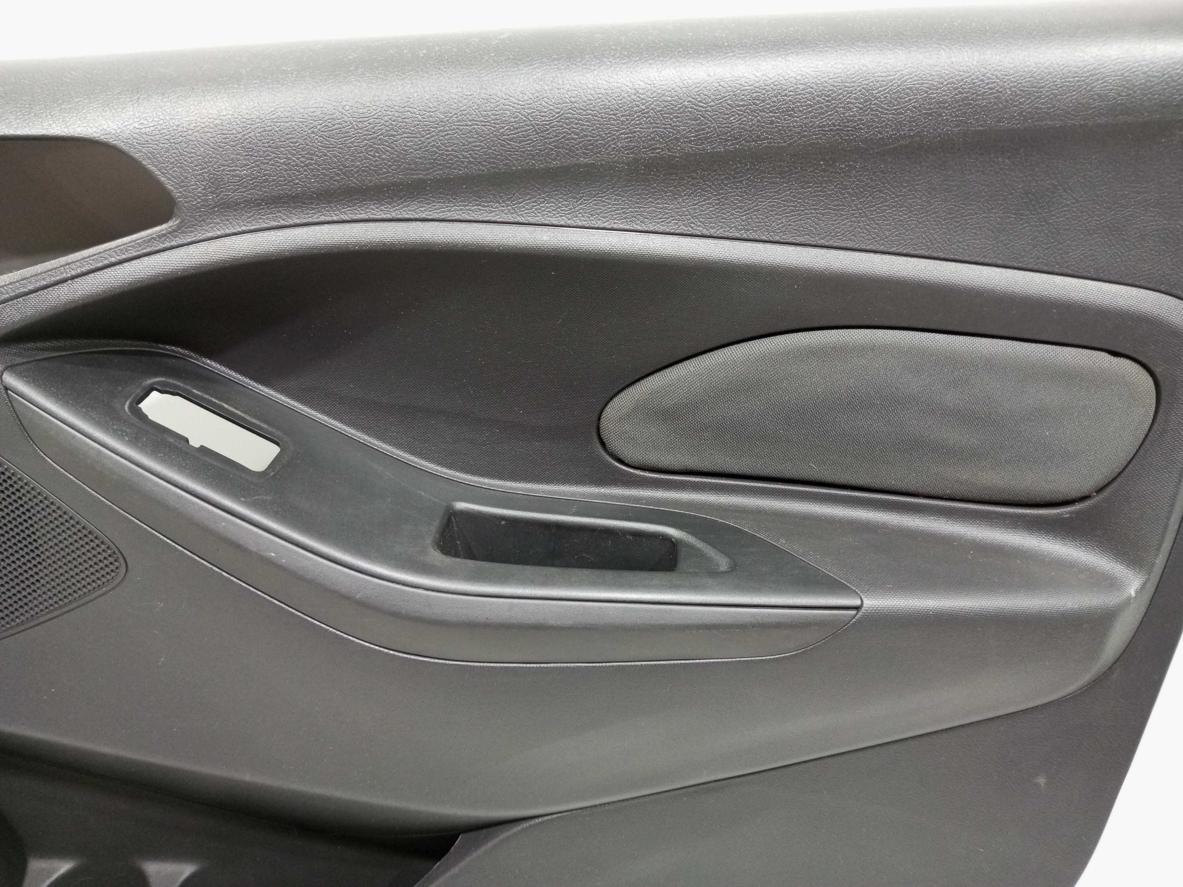 Forro De Porta Dianteiro Direito Ford Ka Se 2017 2