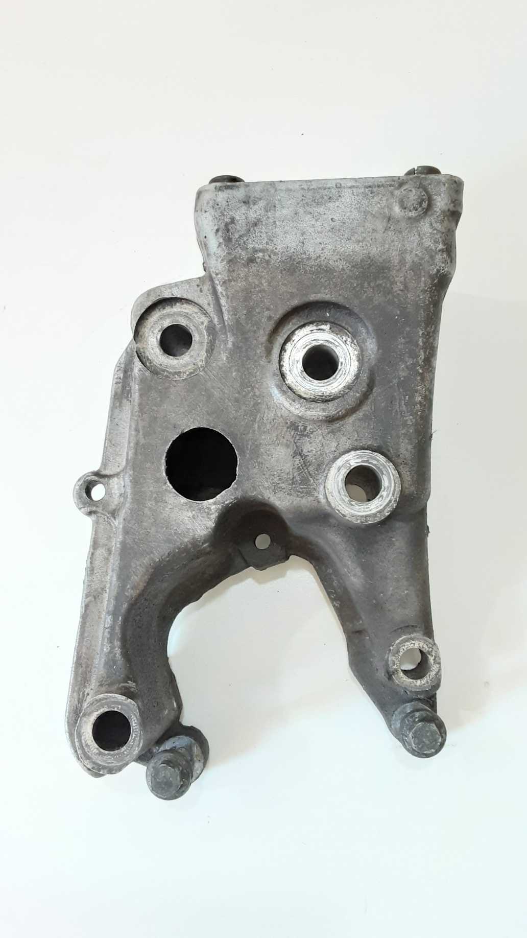 Suporte Do Motor Direito Citroen Xsara Picasso 2.0 2004 4