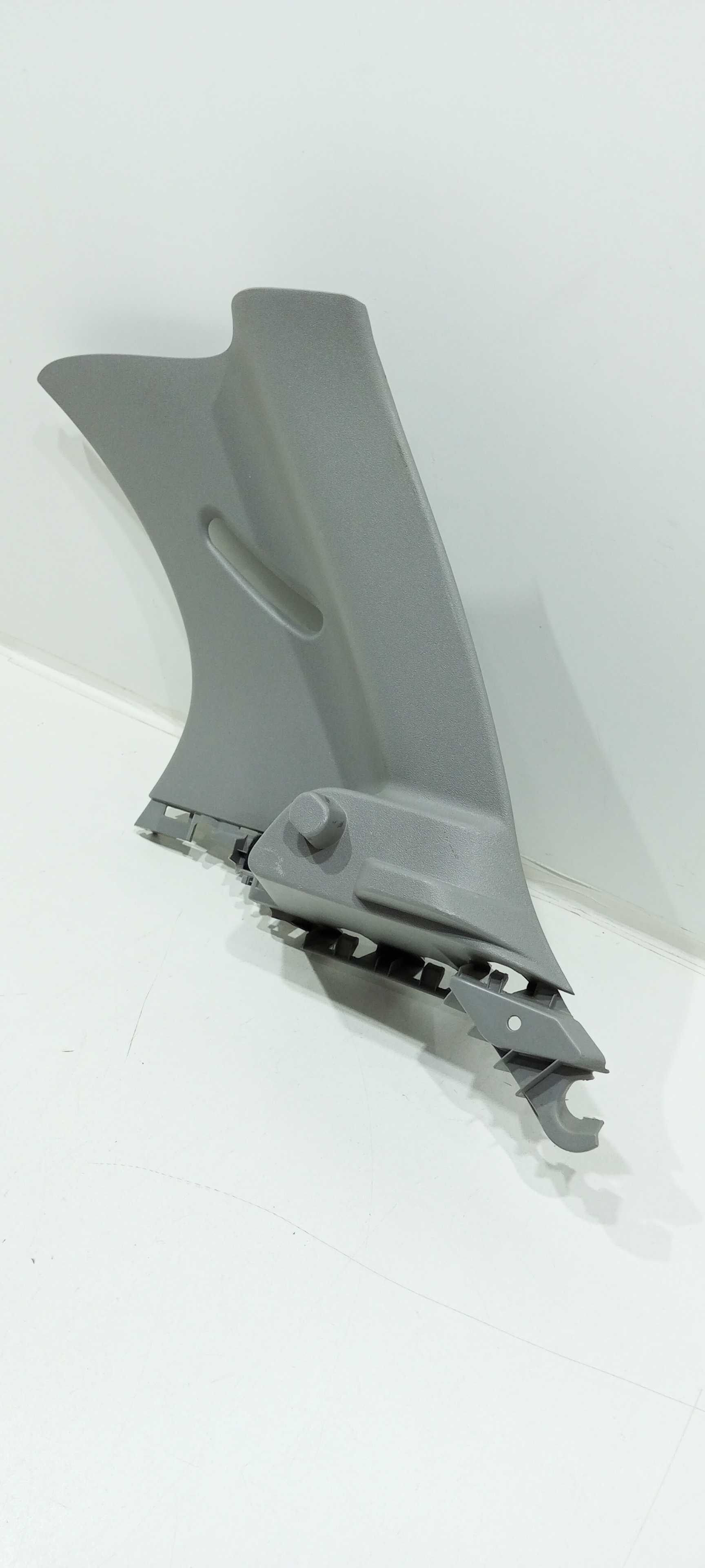 Suporte Do Bagagito Lado Direito Toyota Etios Hatch 2016 2