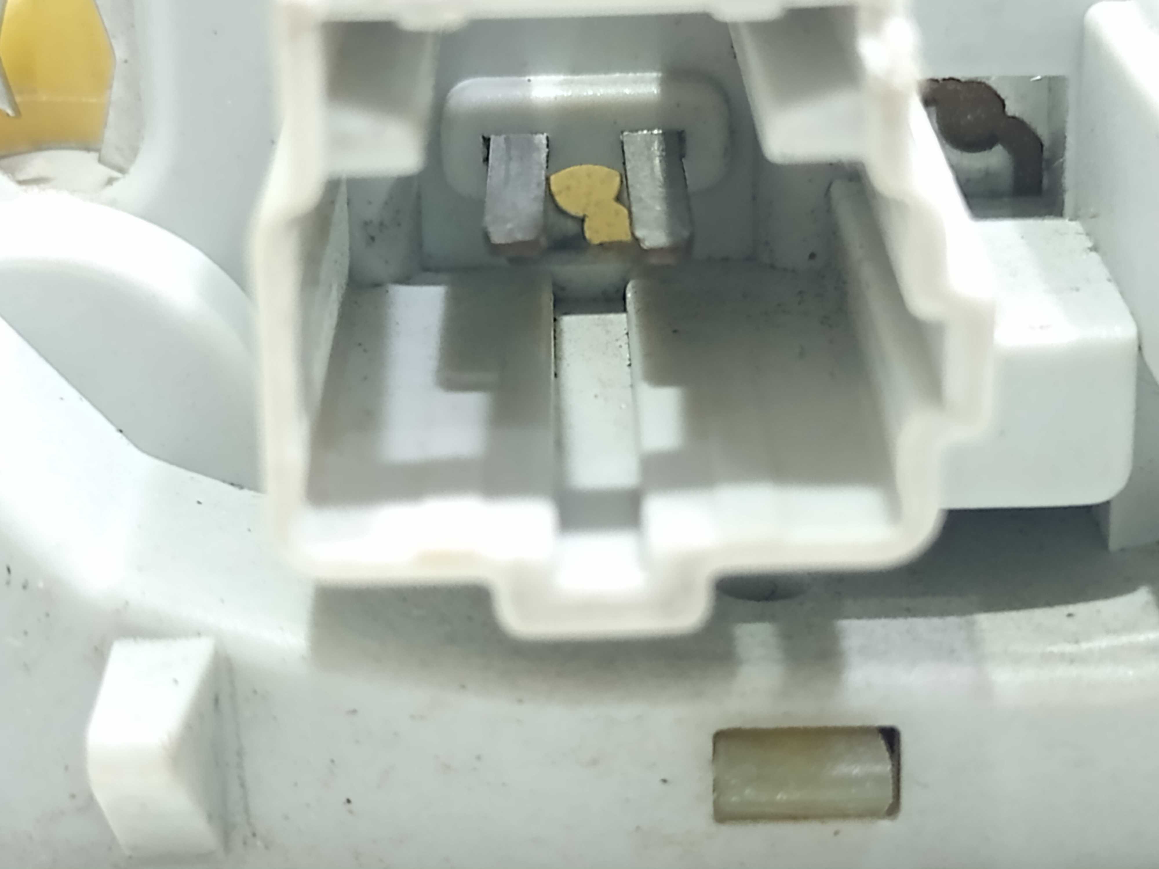 Luz De Teto Cortesia Diant Peugeot 307 2006 3
