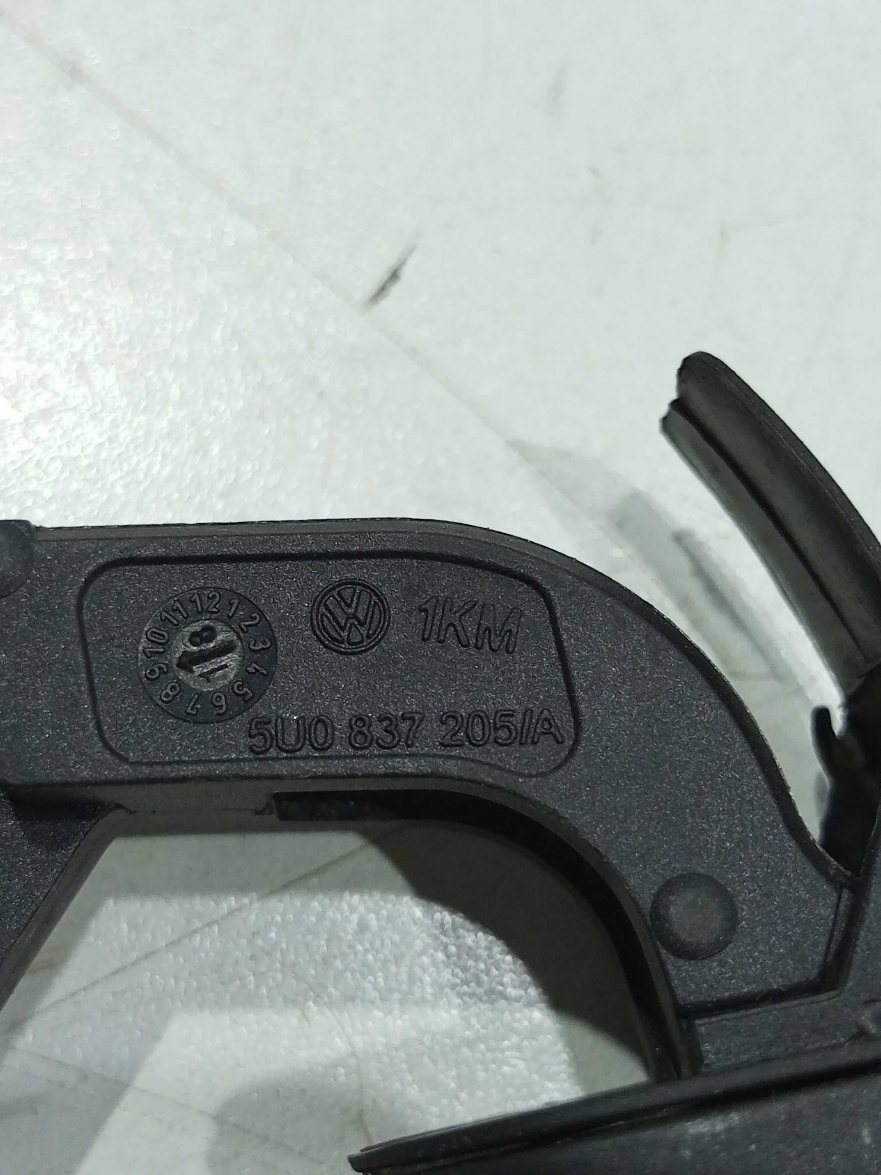 Maçaneta Externa Dianteira Esq. Volkswagen Voyage G8 2019 5