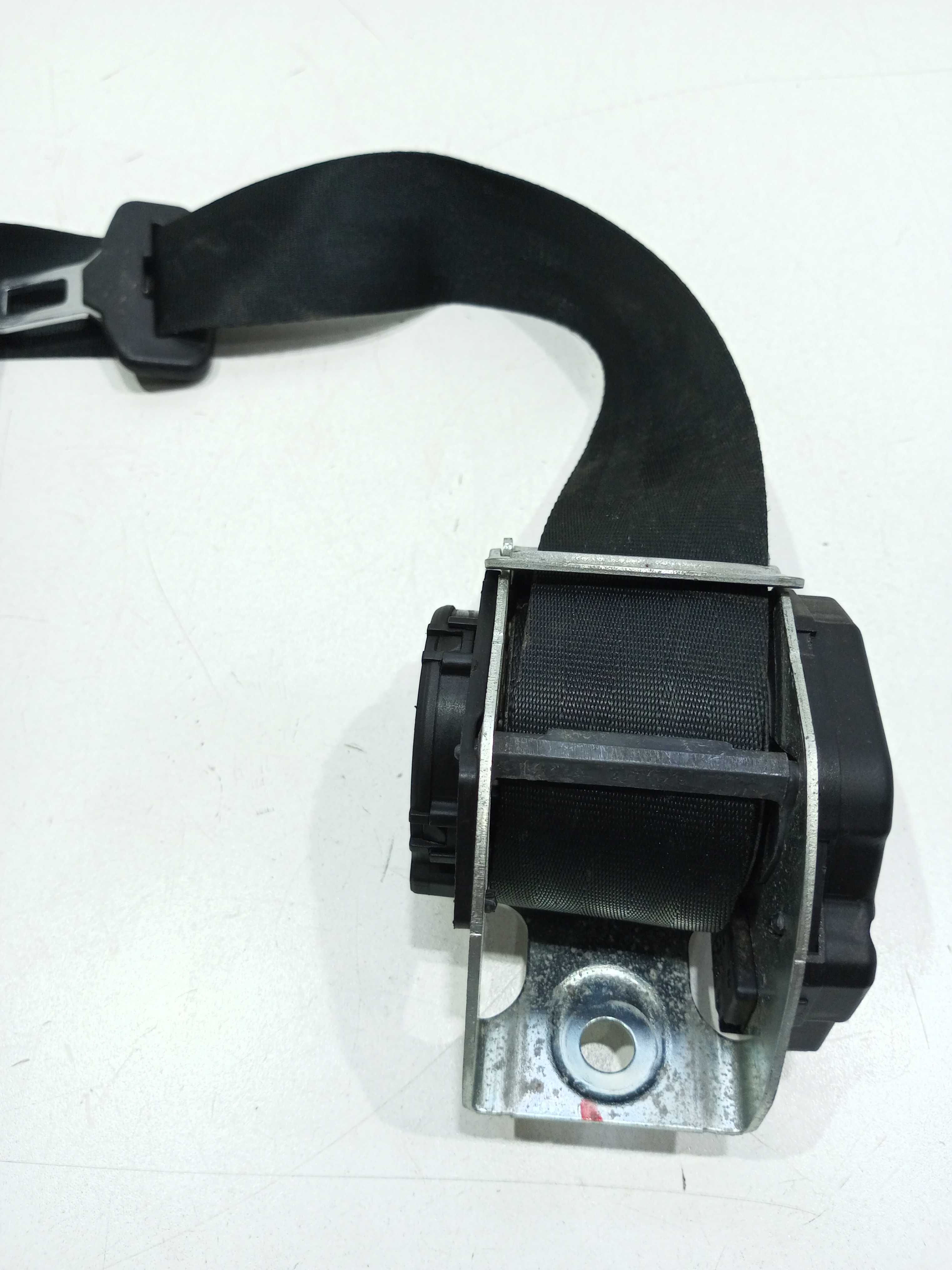 Cinto De Segurança Traseiro Esquerdo Renault Duster 2014 2