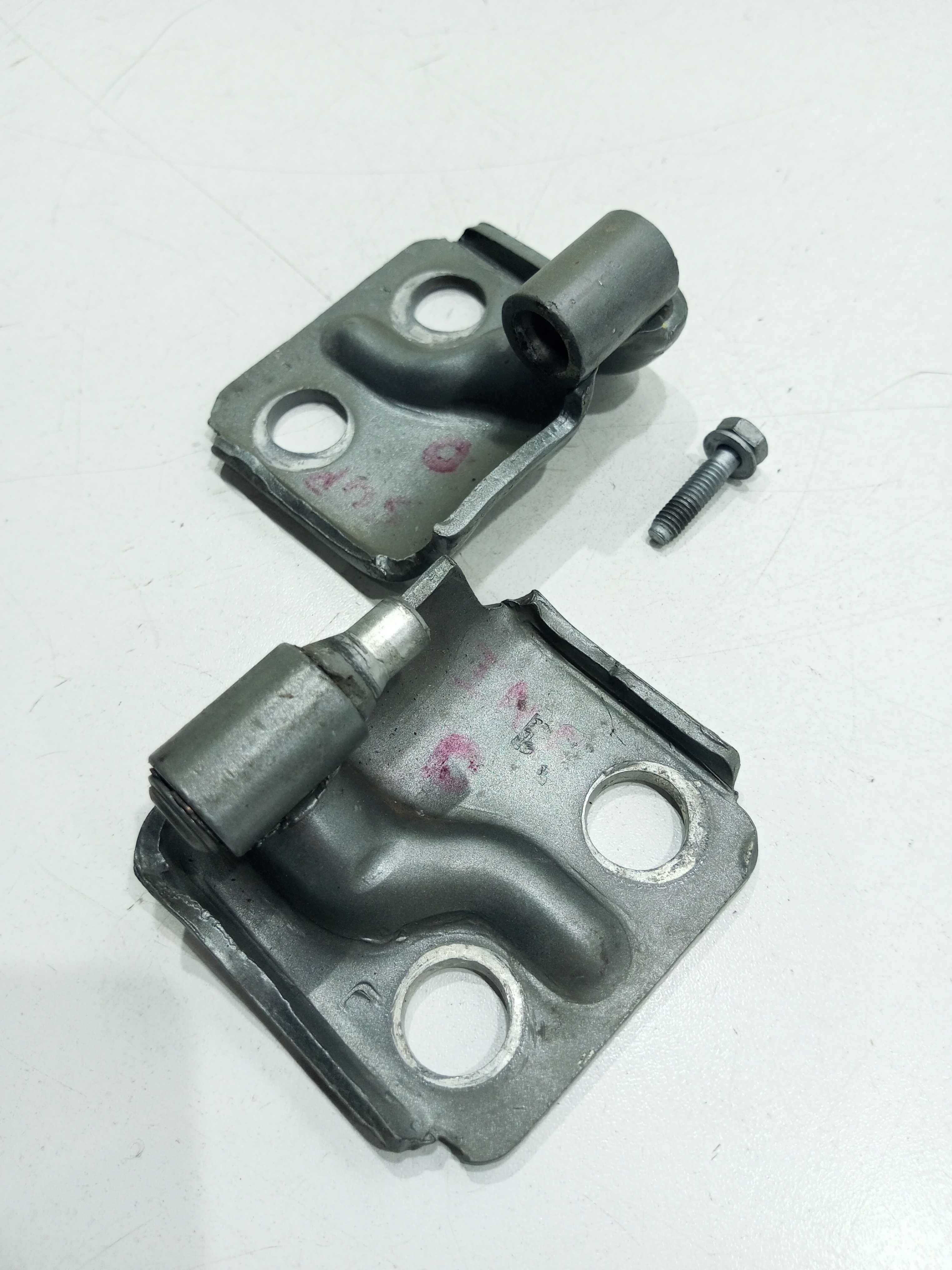 Par Dobradiças Porta Dianteira Direita Fiat Siena 2011 2