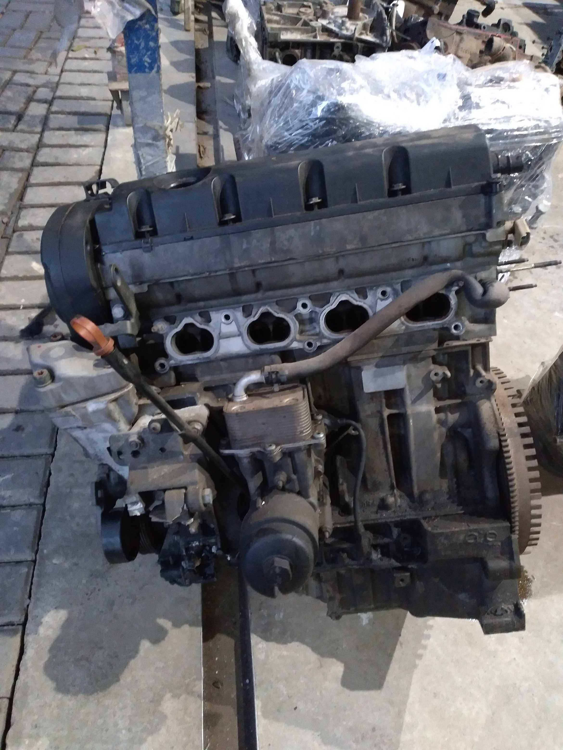 Motor parcial 307 sw 2.0 gasolina 1