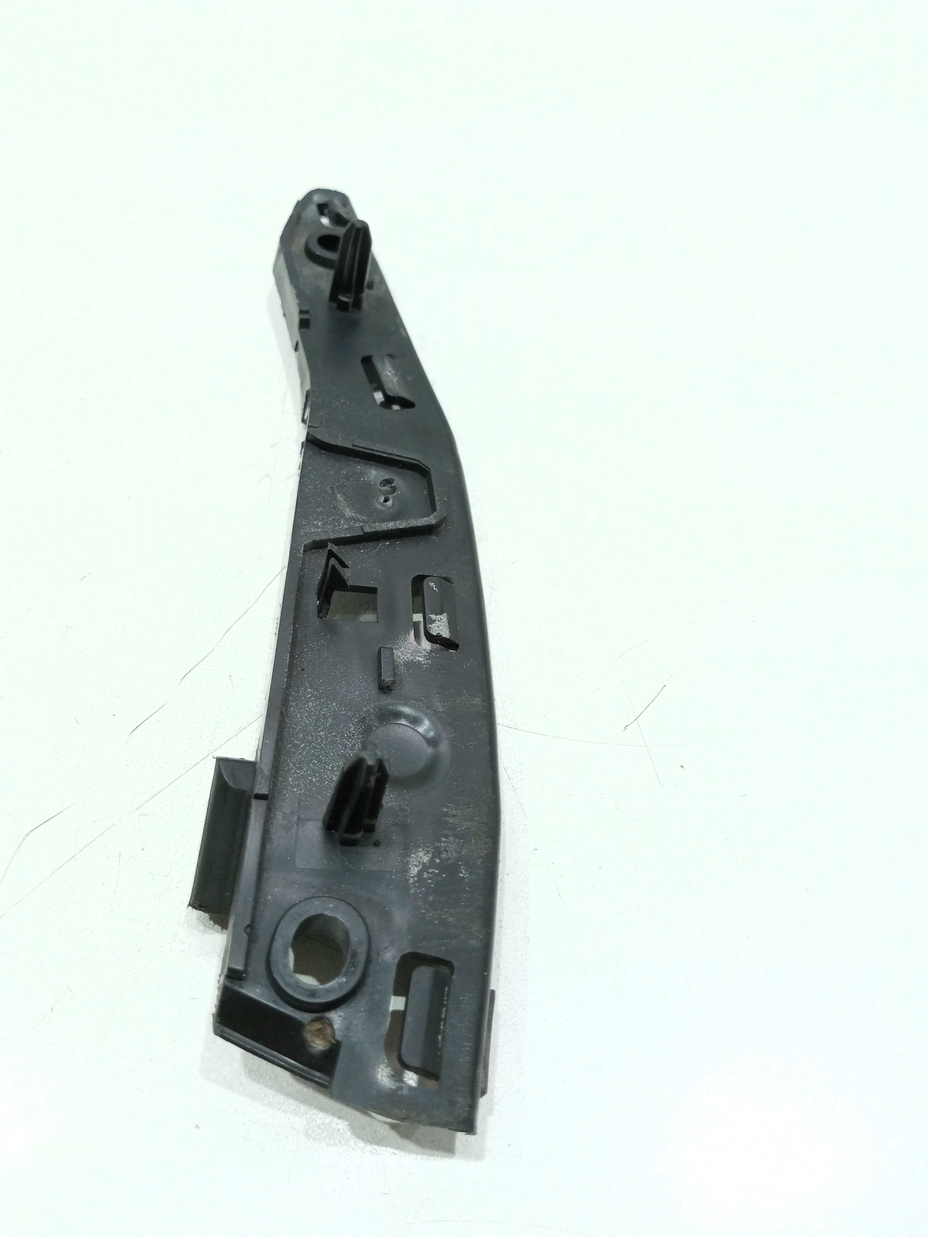 Guia Para-choque Dianteiro Lado Direito Citroen C3 1.6 2014 1