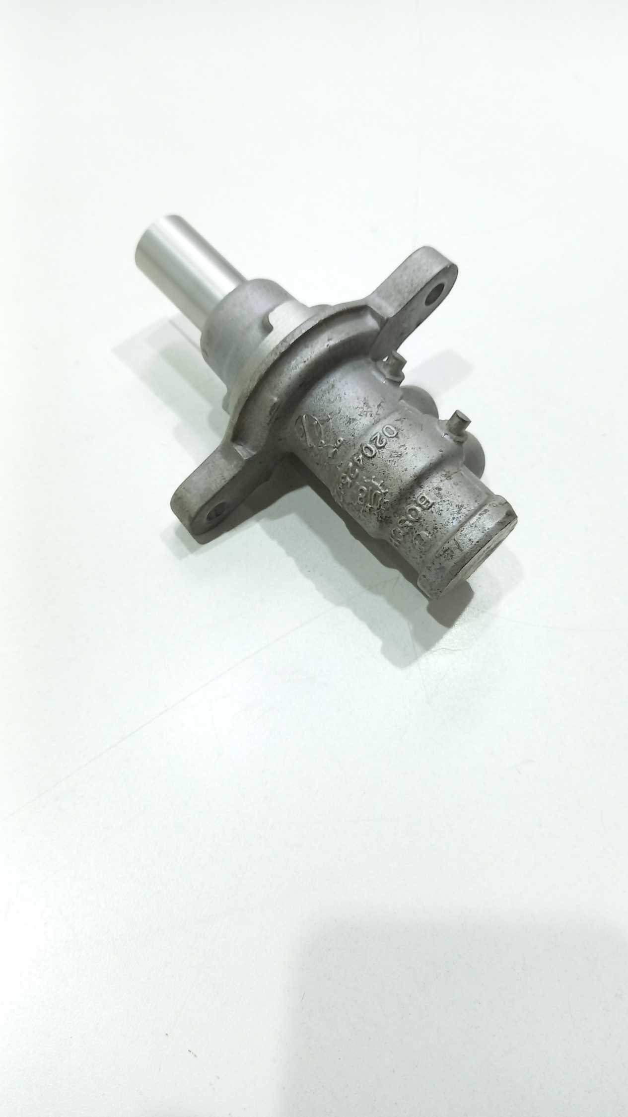 Cilindro Mestre Peugeot  307 2.0 2010 4