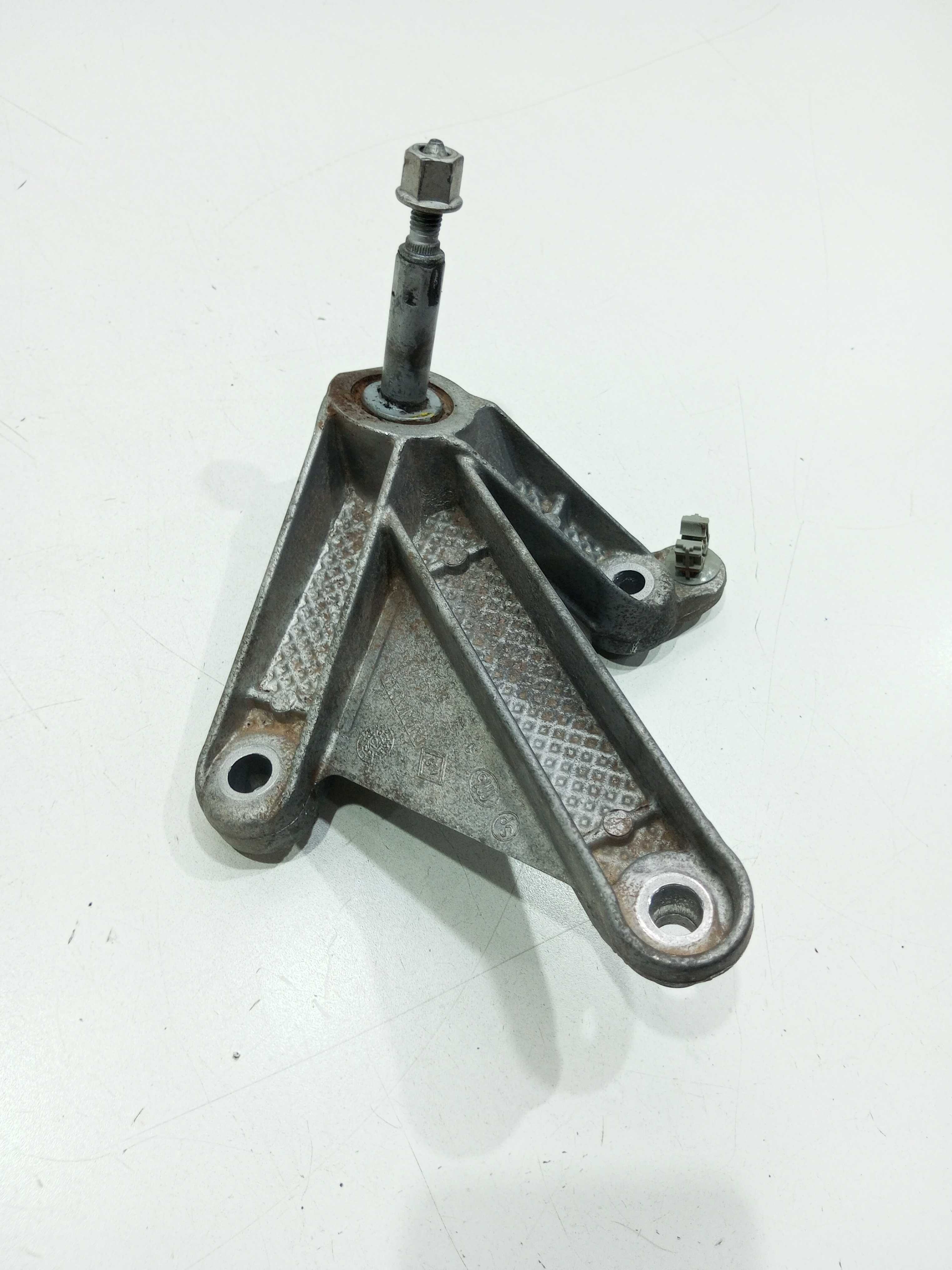 Suporte Do Coxim Câmbio Renault Duster 1.6 2014 3