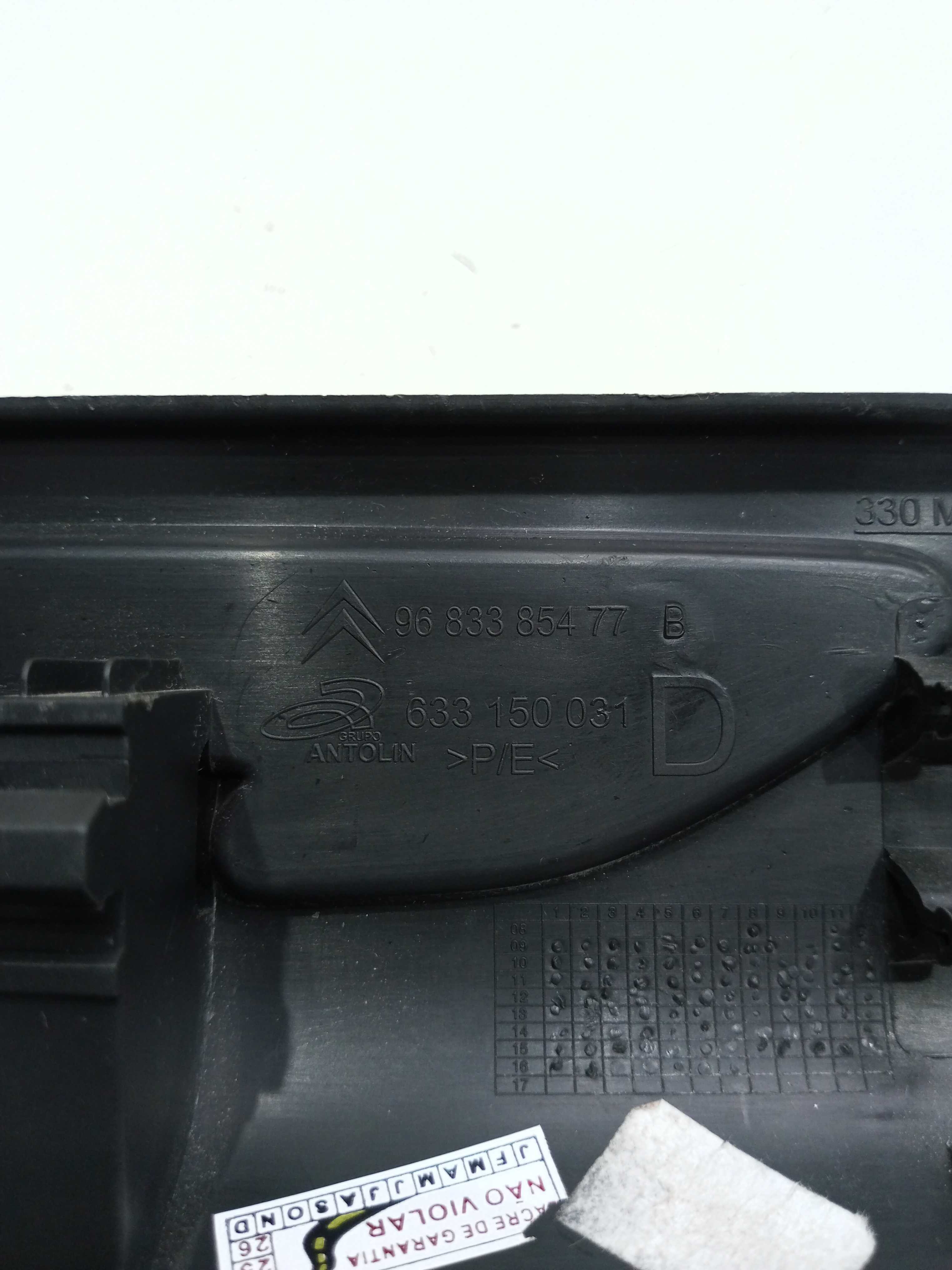 Soleira Porta Dianteira Direita Citroen C3 2017 Tendence 5