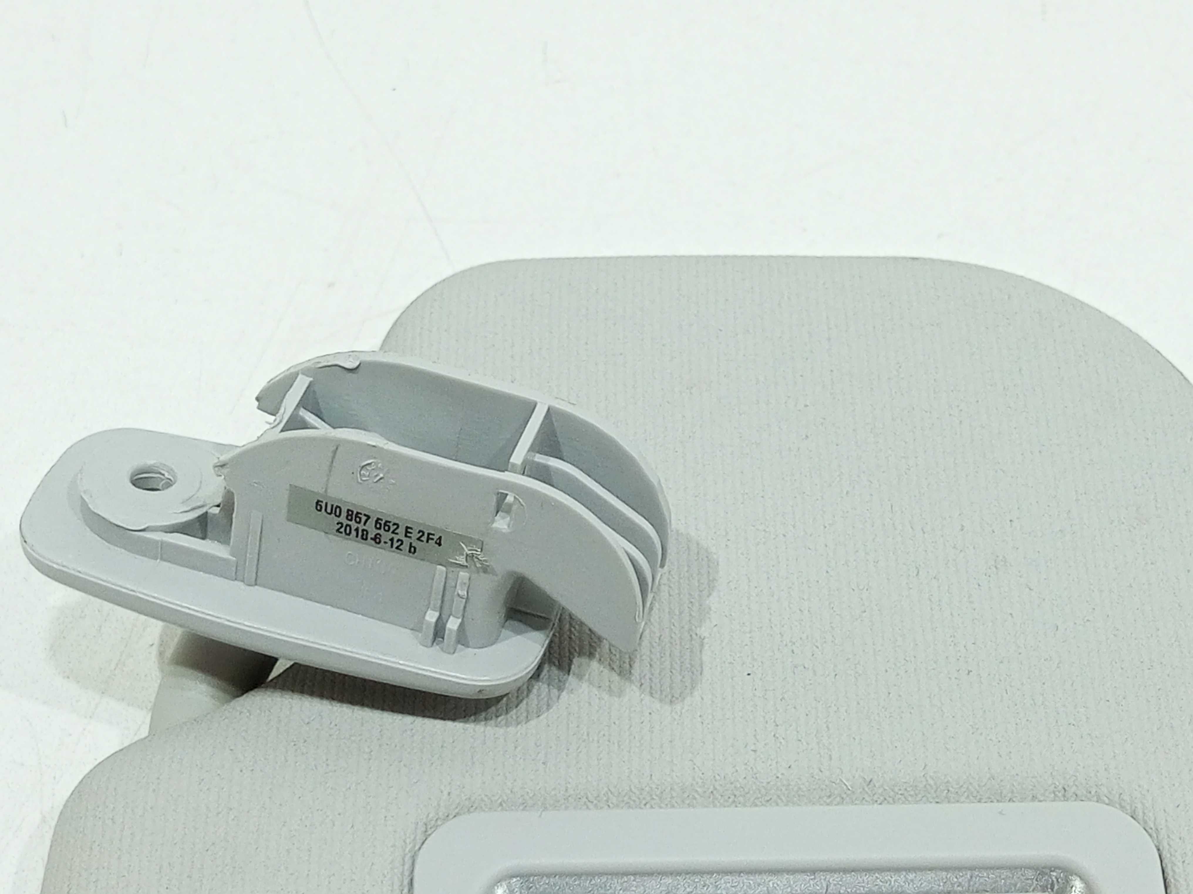 Quebra Sol Lado Direito Volkswagen Voyage1.6  G8 2019 4