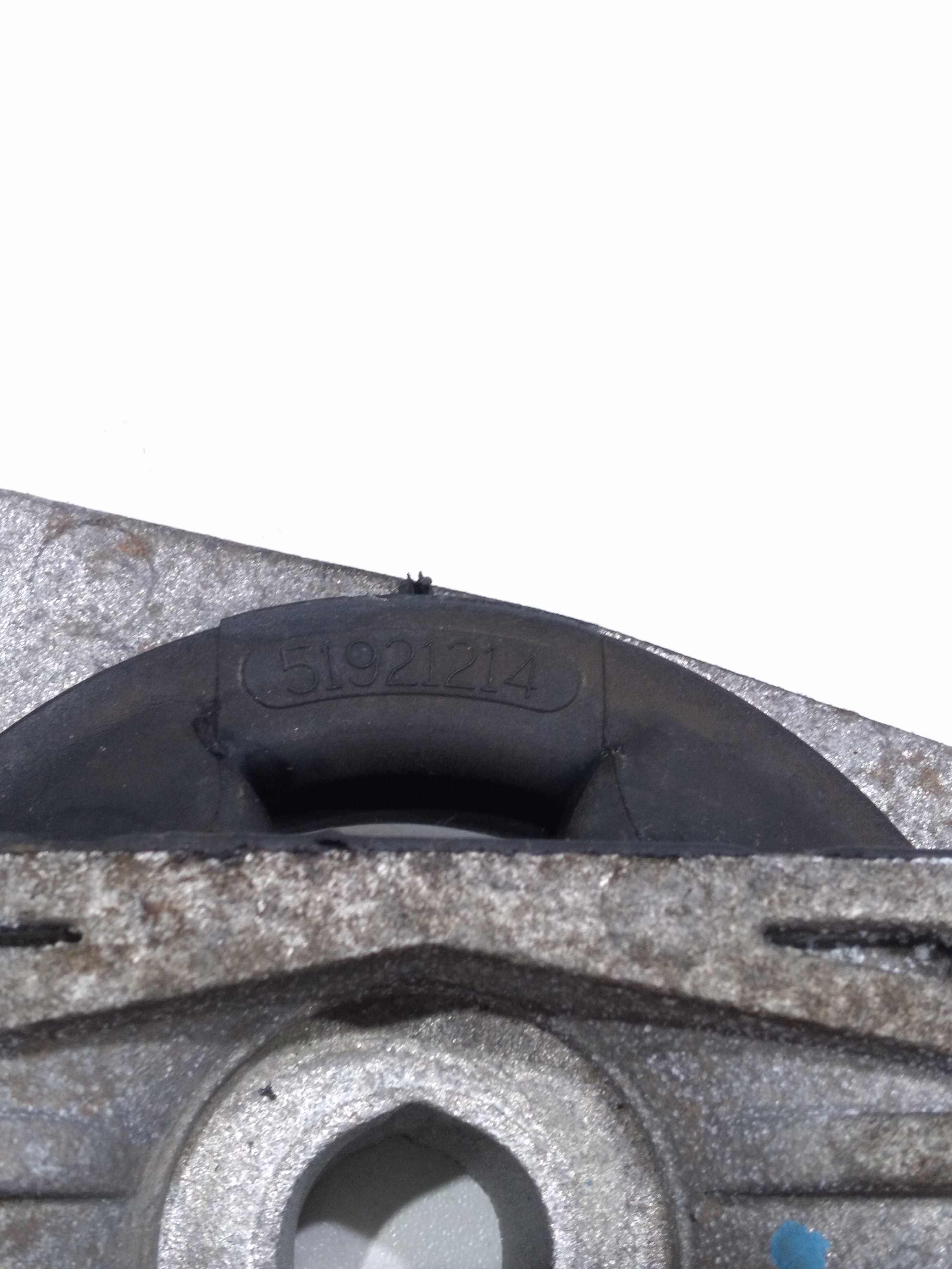 Coxim Do Câmbio Lado Esquerdo Grand Siena Essenc Dl 2013 3